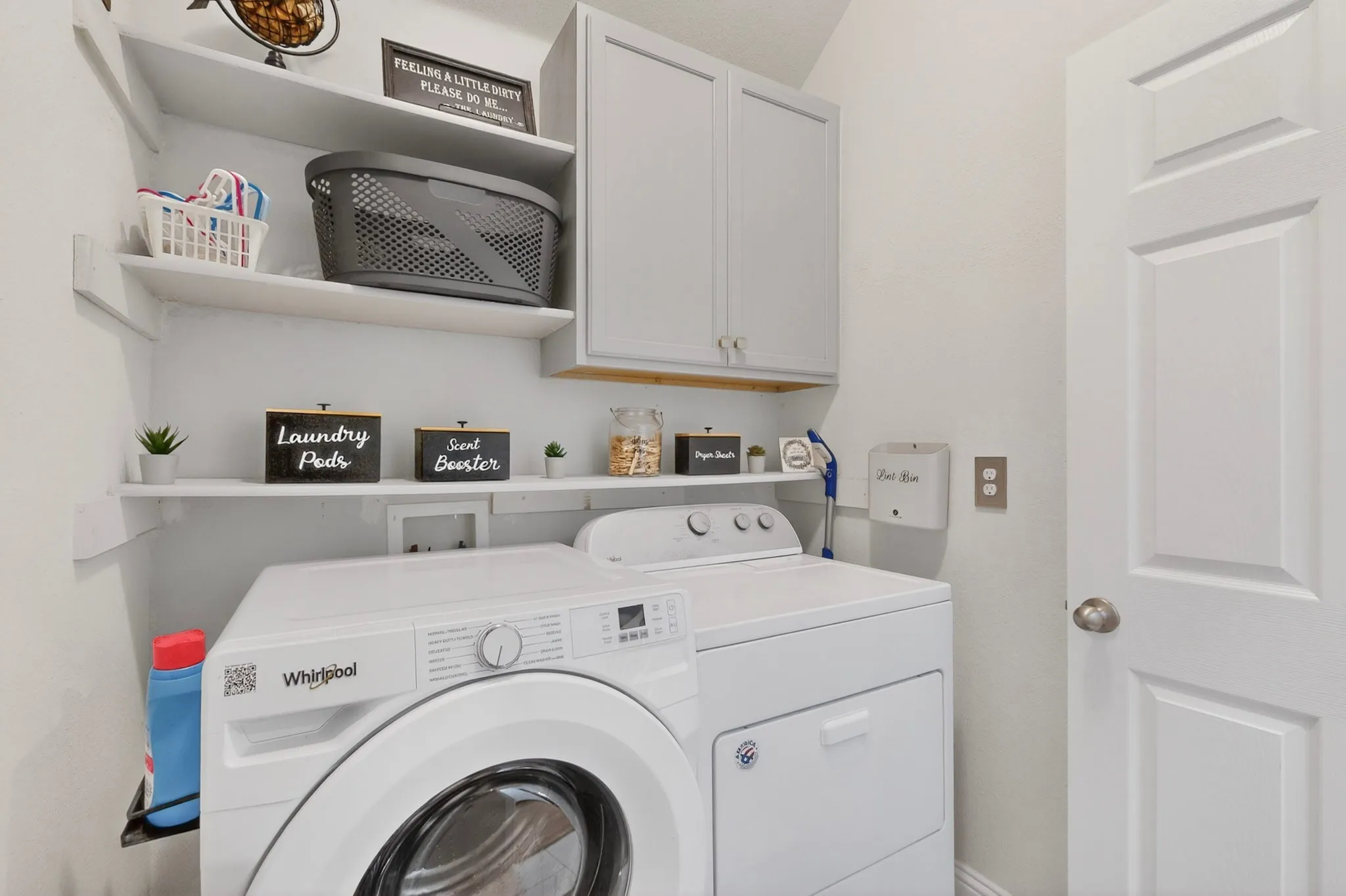 Single Family Residence For Sale in Johnson County , 1522 Grassy Meadows Drive, Burleson, Texas 76058, 3 Bedroom, 2 Bathroom, 2 Garage spaces, 2,347 Sqft, built in 2018, mls#21252445, Real Estate Agent in Burleson, Homes For Sale in Johnson county, Homes For Sale in Burleson, Realtor in Burleson Texas, Real Estate Brokerage Independent Realty Texas, Luminita Cordes Realtor
