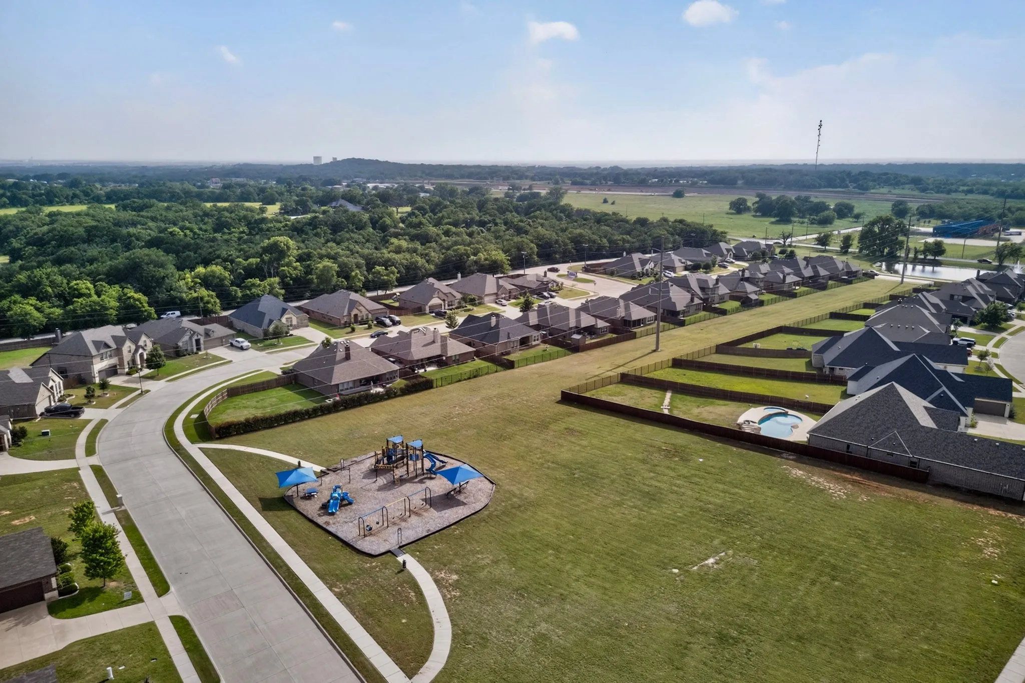 Single Family Residence For Sale in Johnson County , 1522 Grassy Meadows Drive, Burleson, Texas 76058, 3 Bedroom, 2 Bathroom, 2 Garage spaces, 2,347 Sqft, built in 2018, mls#21252445, Real Estate Agent in Burleson, Homes For Sale in Johnson county, Homes For Sale in Burleson, Realtor in Burleson Texas, Real Estate Brokerage Independent Realty Texas, Luminita Cordes Realtor