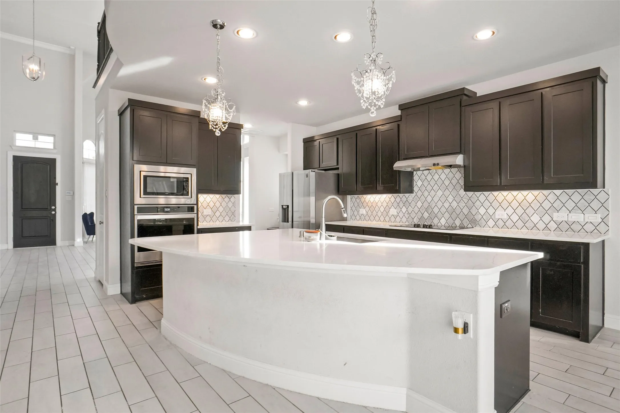 Single Family Residence For Sale in Denton County , 1237 Stagecoach Trail, Justin, Texas 76247, 5 Bedrooms, 4 Bathrooms, 2 Garage spaces, 4,400 Sqft, built in 2022, Preowned, Price $596,900, mls#21253571, Real Estate Agent in Justin, Homes For Sale in Denton county, Homes For Sale in Justin, Realtor in Justin Texas, Real Estate Brokerage Independent Realty Texas, Luminita Cordes Realtor