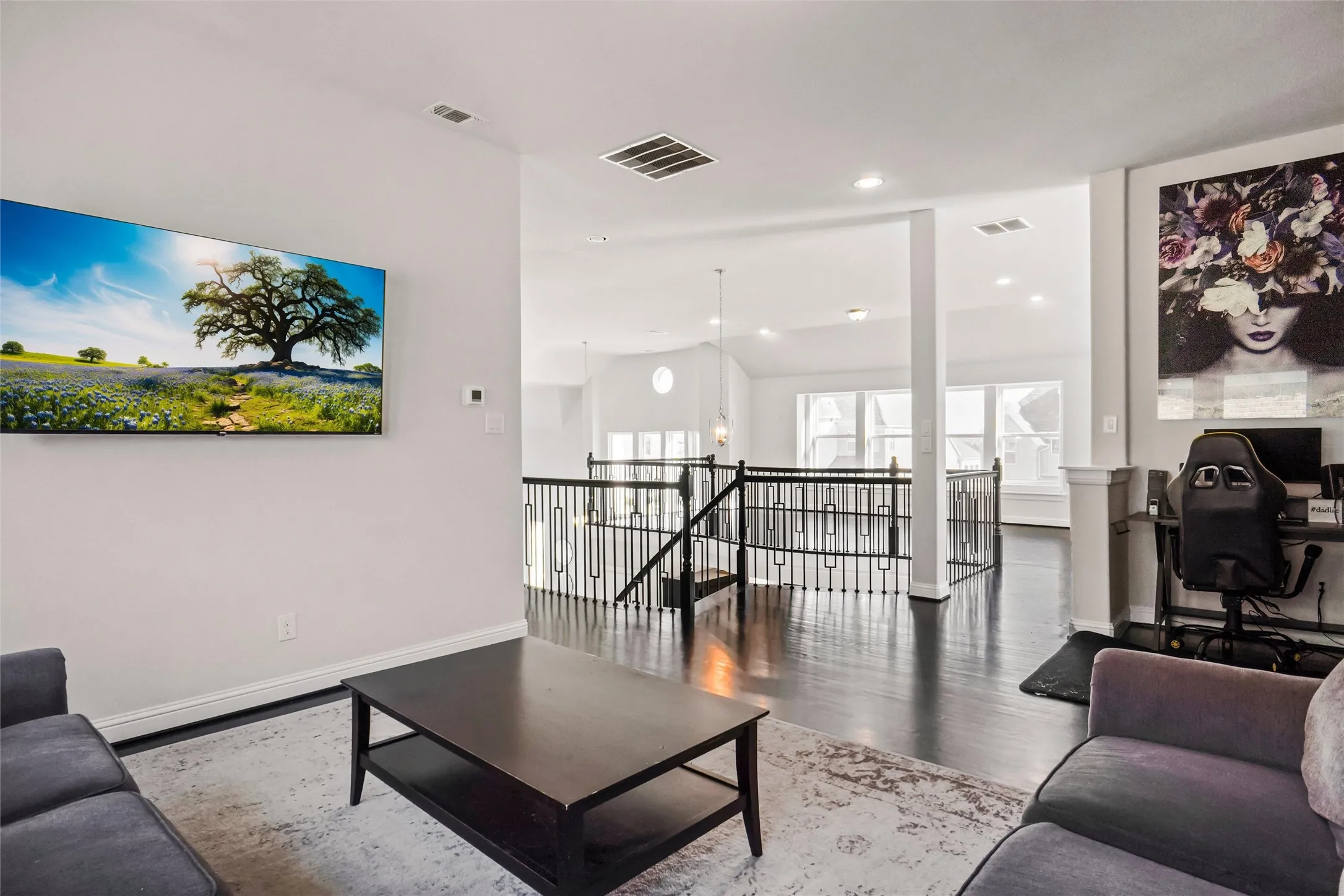 Single Family Residence For Sale in Denton County , 1237 Stagecoach Trail, Justin, Texas 76247, 5 Bedrooms, 4 Bathrooms, 2 Garage spaces, 4,400 Sqft, built in 2022, Preowned, Price $596,900, mls#21253571, Real Estate Agent in Justin, Homes For Sale in Denton county, Homes For Sale in Justin, Realtor in Justin Texas, Real Estate Brokerage Independent Realty Texas, Luminita Cordes Realtor