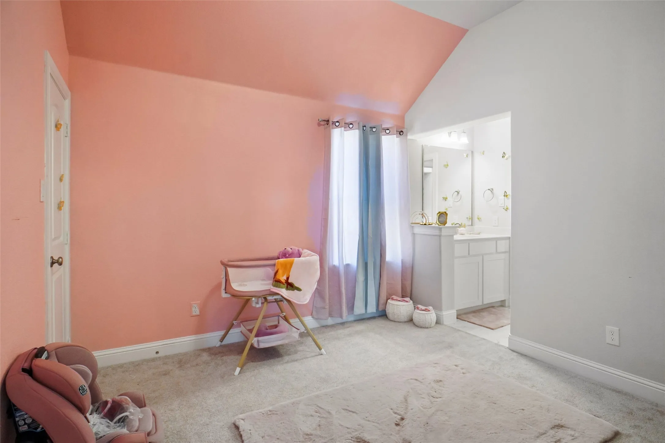 Single Family Residence For Sale in Denton County , 1237 Stagecoach Trail, Justin, Texas 76247, 5 Bedrooms, 4 Bathrooms, 2 Garage spaces, 4,400 Sqft, built in 2022, Preowned, Price $596,900, mls#21253571, Real Estate Agent in Justin, Homes For Sale in Denton county, Homes For Sale in Justin, Realtor in Justin Texas, Real Estate Brokerage Independent Realty Texas, Luminita Cordes Realtor