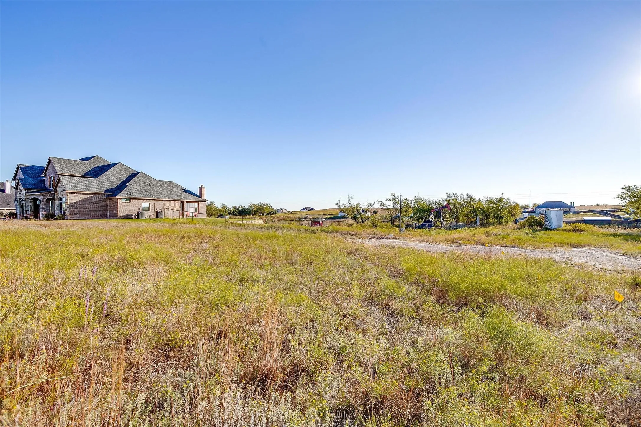 Unimproved Land For Sale in Parker County , 2040 Pinnell, Weatherford, Texas 76088, 0, 0, Garage spaces, 0 Sqft, built in 0, Price $85,499, mls#21253570, Real Estate Agent in Weatherford, Homes For Sale in Parker county, Homes For Sale in Weatherford, Realtor in Weatherford Texas, Real Estate Brokerage Independent Realty Texas, Luminita Cordes Realtor
