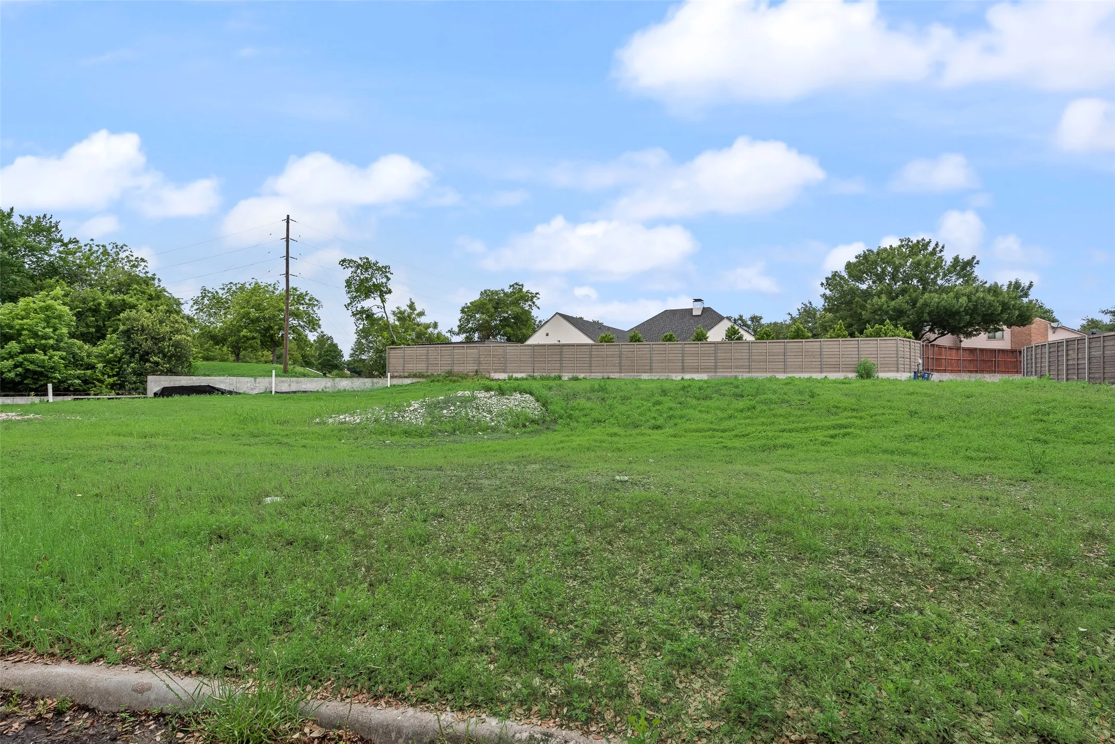 Improved Land For Sale in Dallas County , 5809 Bent Oak Court, Dallas, Texas 75248, 0, 0, Garage spaces, 0 Sqft, built in 0, Price $1,450,000, mls#21253789, Real Estate Agent in Dallas, Homes For Sale in Dallas county, Homes For Sale in Dallas, Realtor in Dallas Texas, Real Estate Brokerage Independent Realty Texas, Luminita Cordes Realtor