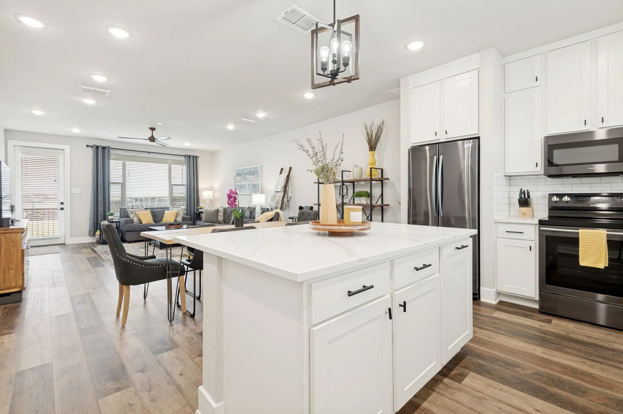 Spacious kitchen