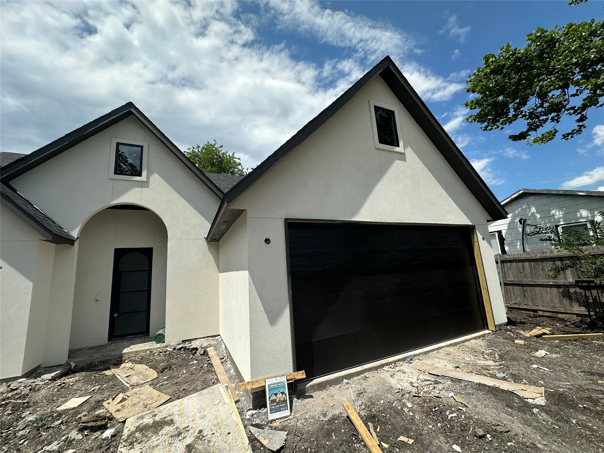 Single Family Residence For Sale in Grayson County , 338 TEXANA Street, Van Alstyne, Texas 75495, 3 Bedrooms, 3 Bathrooms, 2 Garage spaces, 1,800 Sqft, built in 2026, New Construction - Incomplete, Price $449,900, mls#21252670, Real Estate Agent in Van Alstyne, Homes For Sale in Grayson county, Homes For Sale in Van Alstyne, Realtor in Van Alstyne Texas, Real Estate Brokerage Independent Realty Texas, Luminita Cordes Realtor