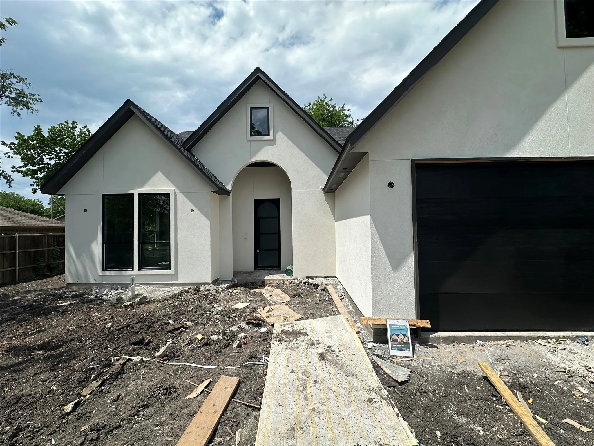 Single Family Residence For Sale in Grayson County , 338 TEXANA Street, Van Alstyne, Texas 75495, 3 Bedrooms, 3 Bathrooms, 2 Garage spaces, 1,800 Sqft, built in 2026, New Construction - Incomplete, Price $449,900, mls#21252670, Real Estate Agent in Van Alstyne, Homes For Sale in Grayson county, Homes For Sale in Van Alstyne, Realtor in Van Alstyne Texas, Real Estate Brokerage Independent Realty Texas, Luminita Cordes Realtor