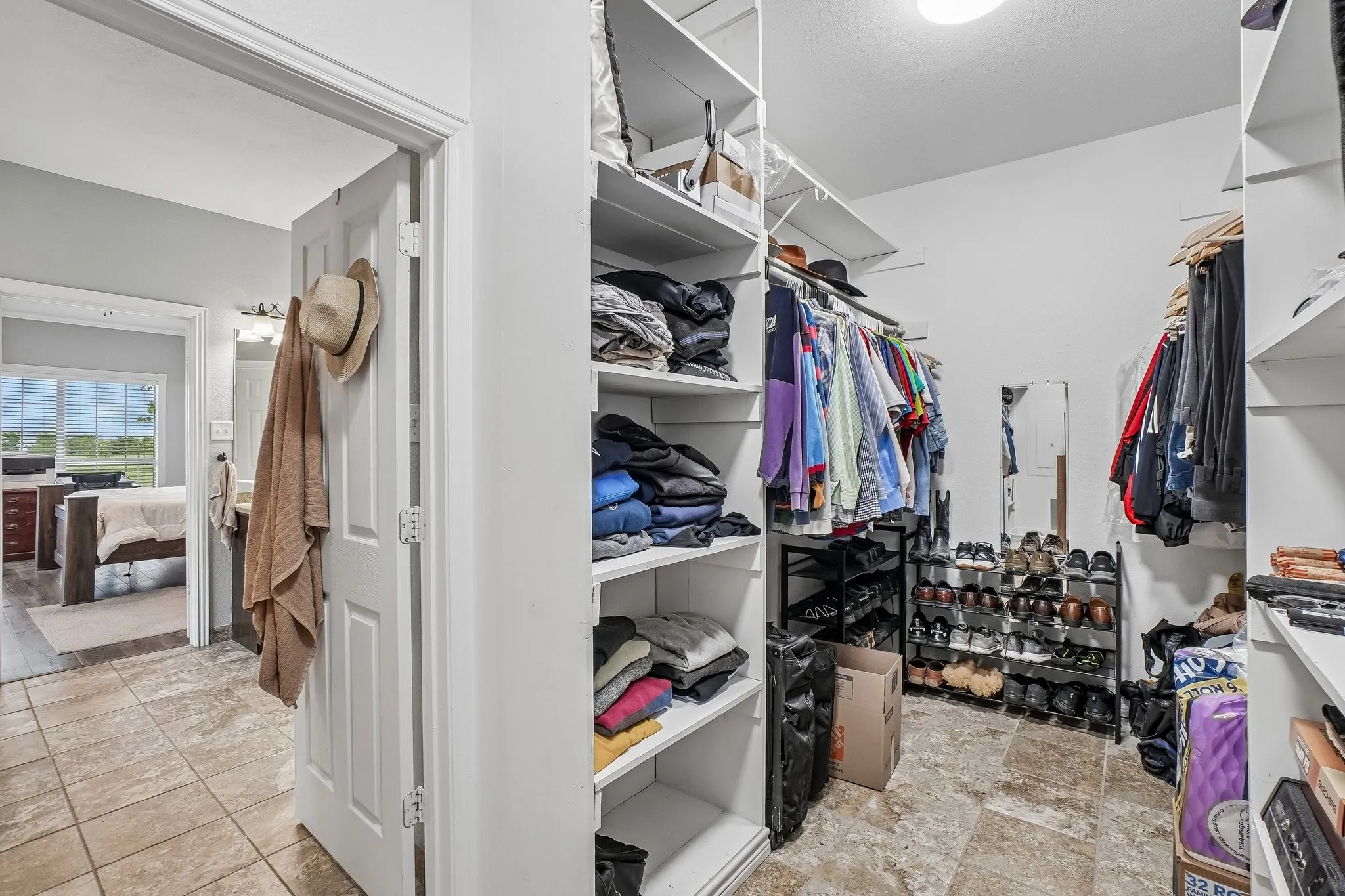 walk in closet with plenty of space