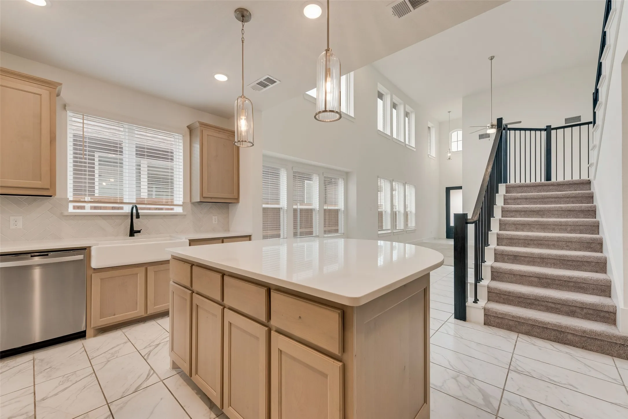 Single Family Residence For Sale in Rockwall County , 7158 Helena Hill, Royse City, Texas 75189, 4 Bedroom, 3 Bathroom, 2 Garage spaces, 2,301 Sqft, built in 2023, Preowned, mls#21253302, Real Estate Agent in Royse City, Homes For Sale in Rockwall county, Homes For Sale in Royse City, Realtor in Royse City Texas, Real Estate Brokerage Independent Realty Texas, Luminita Cordes Realtor