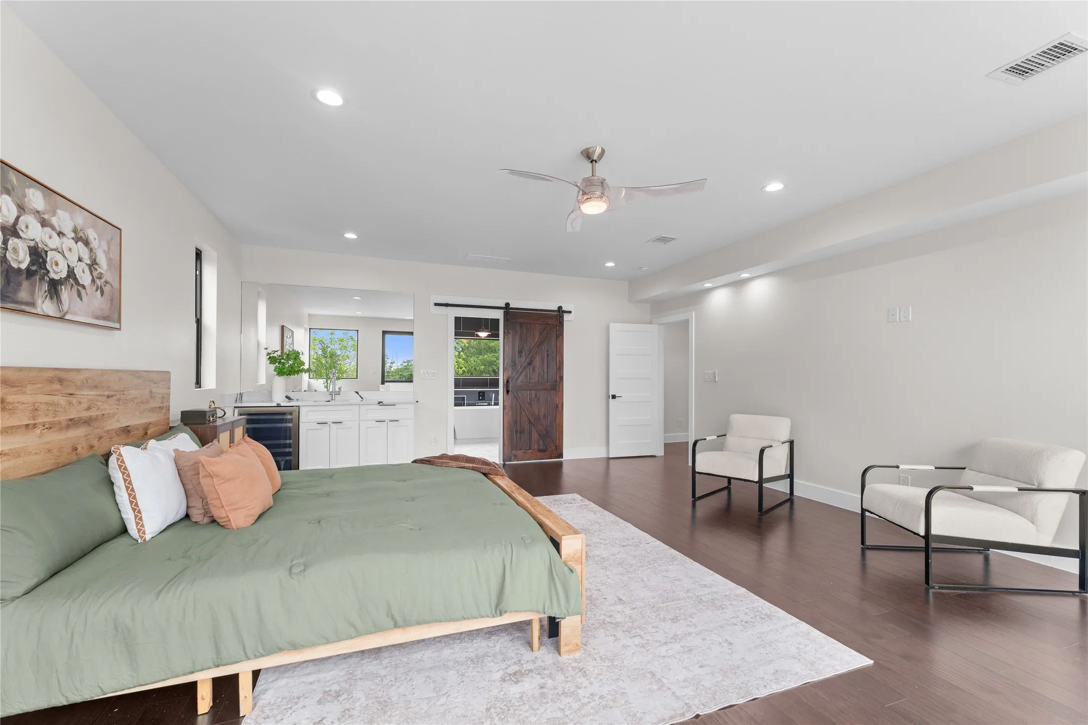 Single Family Residence For Sale in Dallas County , 3321 Coronet Boulevard, Dallas, Texas 75212, 5 Bedroom, 6 Bathroom, 2 Garage spaces, 3,675 Sqft, built in 2024, New Construction - Complete, mls#21251131, Real Estate Agent in Dallas, Homes For Sale in Dallas county, Homes For Sale in Dallas, Realtor in Dallas Texas, Real Estate Brokerage Independent Realty Texas, Luminita Cordes Realtor
