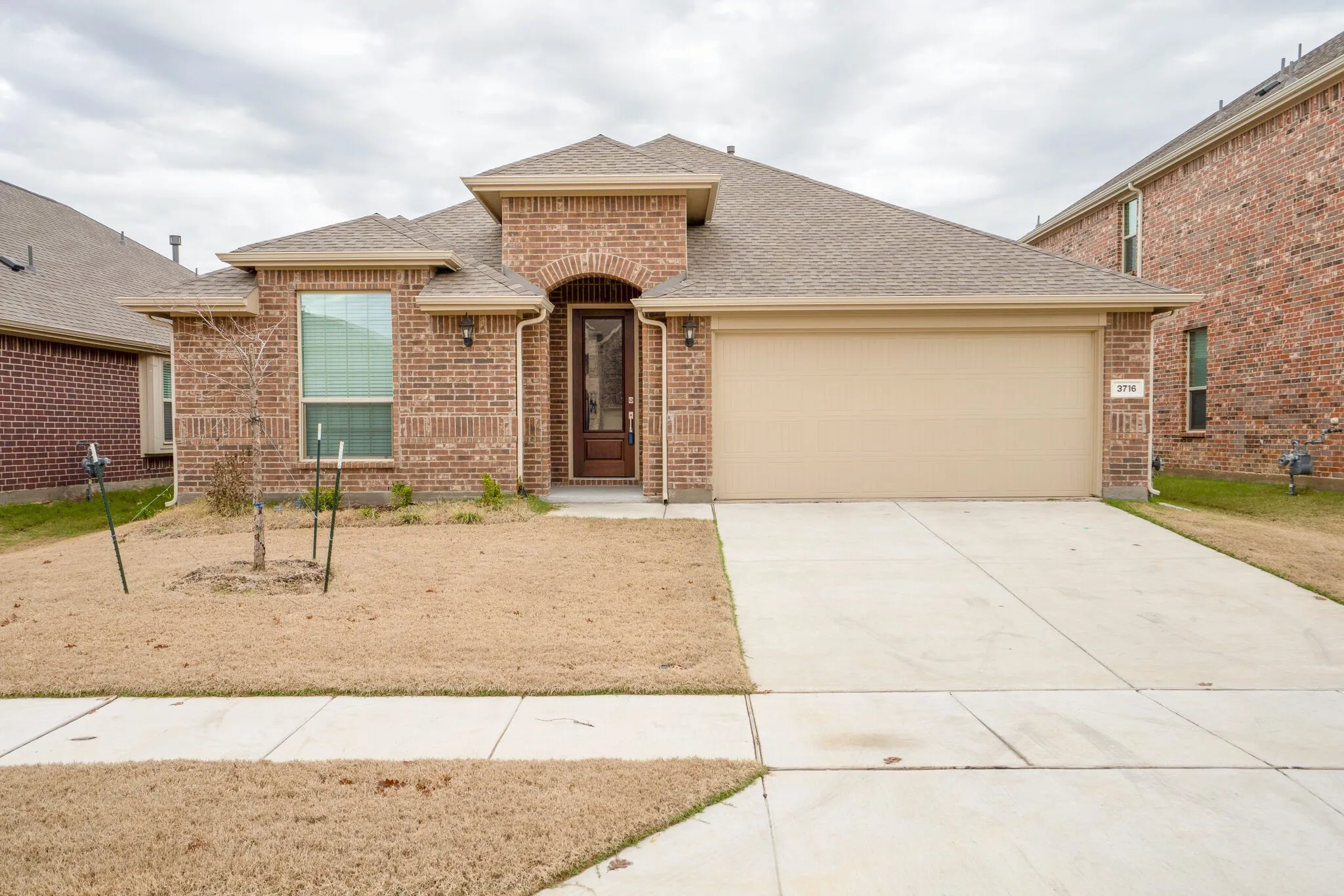 Single Family Residence For Rent in Collin County , 3716 Peachbush Lane, Mc Kinney, Texas 75071, 4 Bedroom, 3 Bathroom, 2 Garage spaces, 2,386 Sqft, built in 2021, Preowned, mls#21253775, Real Estate Agent in Mc Kinney, Homes For Rent in Collin county, Homes For Rent in Mc Kinney, Realtor in Mc Kinney Texas, Real Estate Brokerage Independent Realty Texas, Luminita Cordes Realtor