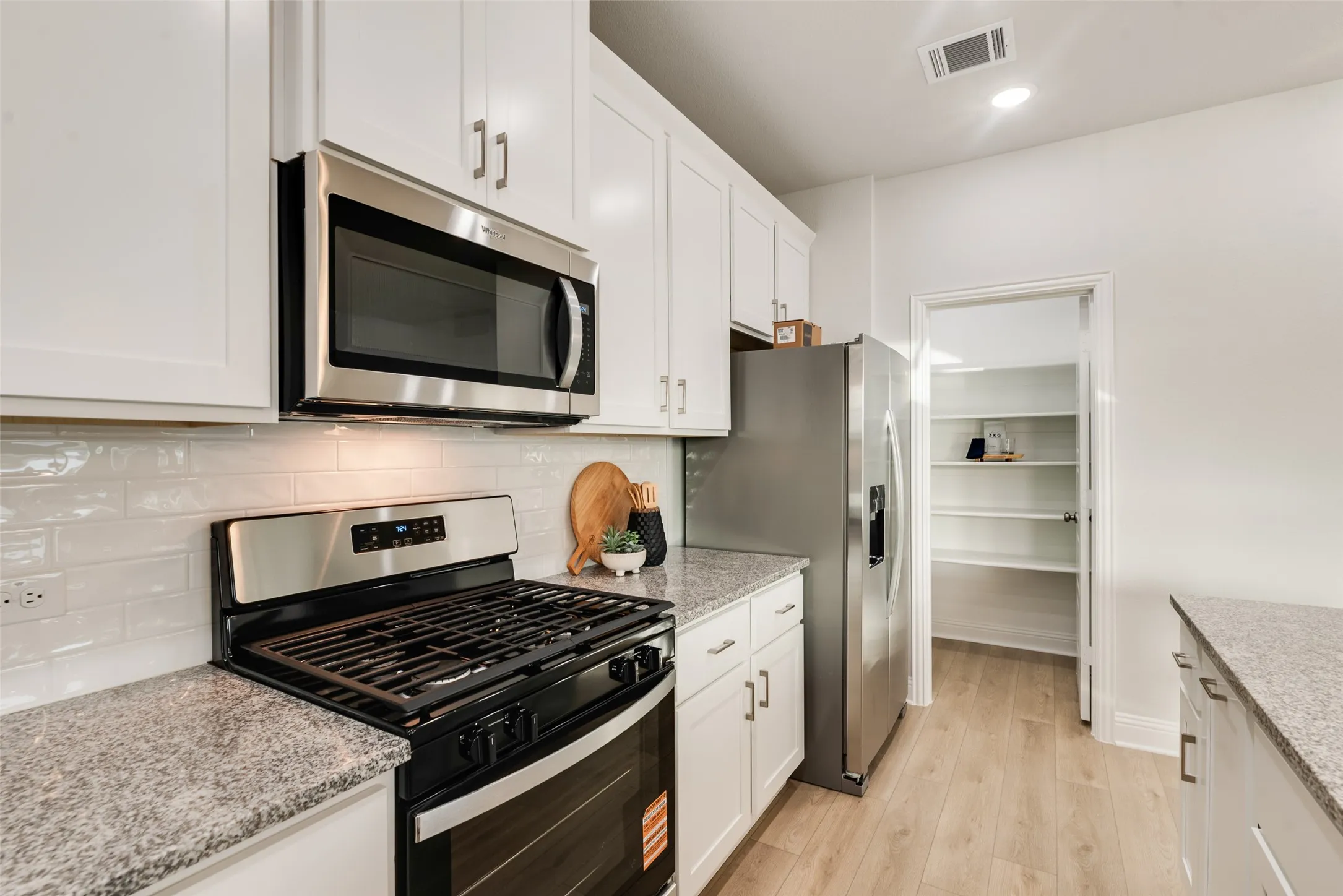 Single Family Residence For Sale in Kaufman County , 2511 Sturgis Street, Forney, Texas 75126, 4 Bedroom, 3 Bathroom, 2 Garage spaces, 2,941 Sqft, built in 2026, New Construction - Complete, Price $389,990, mls#21253956, Real Estate Agent in Forney, Homes For Sale in Kaufman county, Homes For Sale in Forney, Realtor in Forney Texas, Real Estate Brokerage Independent Realty Texas, Luminita Cordes Realtor