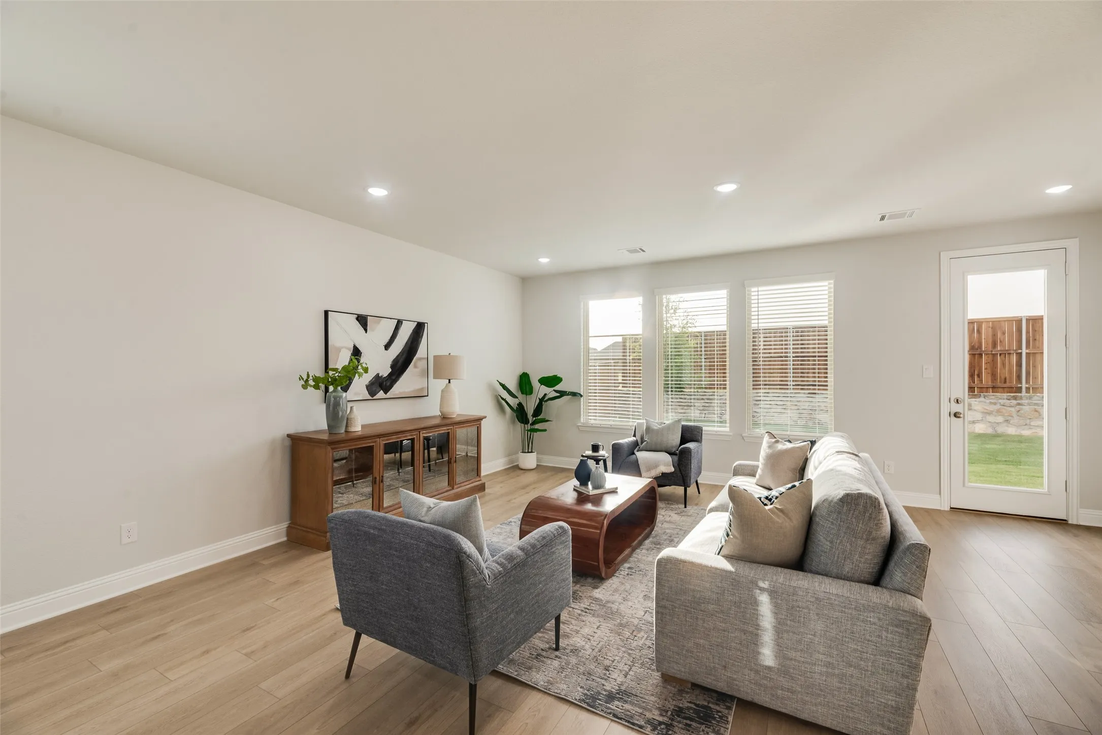 Single Family Residence For Sale in Kaufman County , 2511 Sturgis Street, Forney, Texas 75126, 4 Bedroom, 3 Bathroom, 2 Garage spaces, 2,941 Sqft, built in 2026, New Construction - Complete, Price $389,990, mls#21253956, Real Estate Agent in Forney, Homes For Sale in Kaufman county, Homes For Sale in Forney, Realtor in Forney Texas, Real Estate Brokerage Independent Realty Texas, Luminita Cordes Realtor