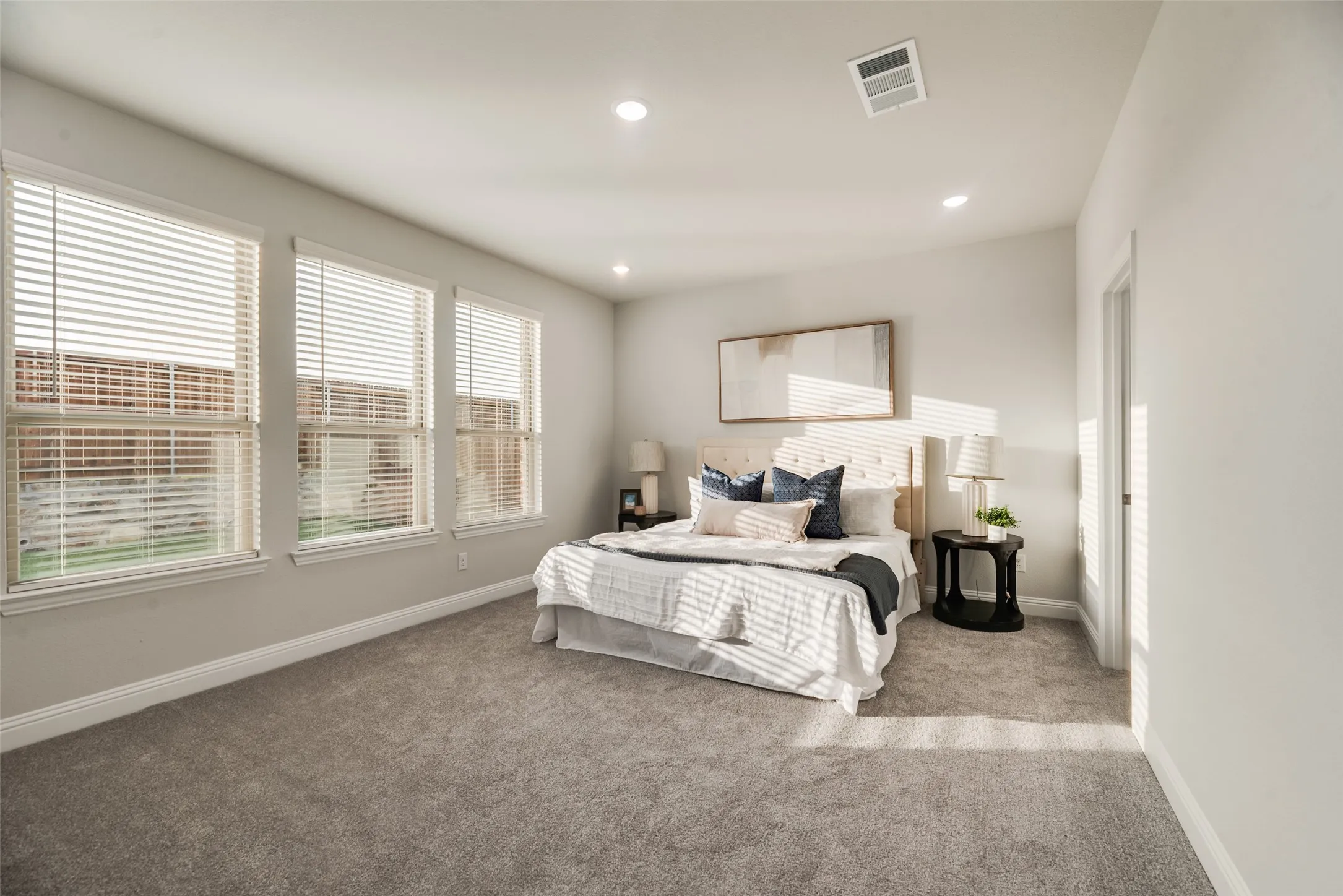 Single Family Residence For Sale in Kaufman County , 2511 Sturgis Street, Forney, Texas 75126, 4 Bedroom, 3 Bathroom, 2 Garage spaces, 2,941 Sqft, built in 2026, New Construction - Complete, Price $389,990, mls#21253956, Real Estate Agent in Forney, Homes For Sale in Kaufman county, Homes For Sale in Forney, Realtor in Forney Texas, Real Estate Brokerage Independent Realty Texas, Luminita Cordes Realtor