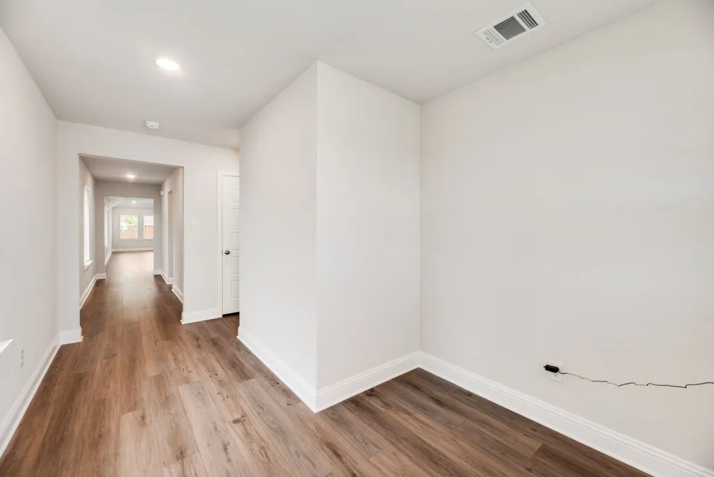 Single Family Residence For Sale in Kaufman County , 1707 Sandy Pond Street, Forney, Texas 75126, 3 Bedroom, 2 Bathroom, 2 Garage spaces, 1,800 Sqft, built in 2026, New Construction - Complete, mls#21253959, Real Estate Agent in Forney, Homes For Sale in Kaufman county, Homes For Sale in Forney, Realtor in Forney Texas, Real Estate Brokerage Independent Realty Texas, Luminita Cordes Realtor