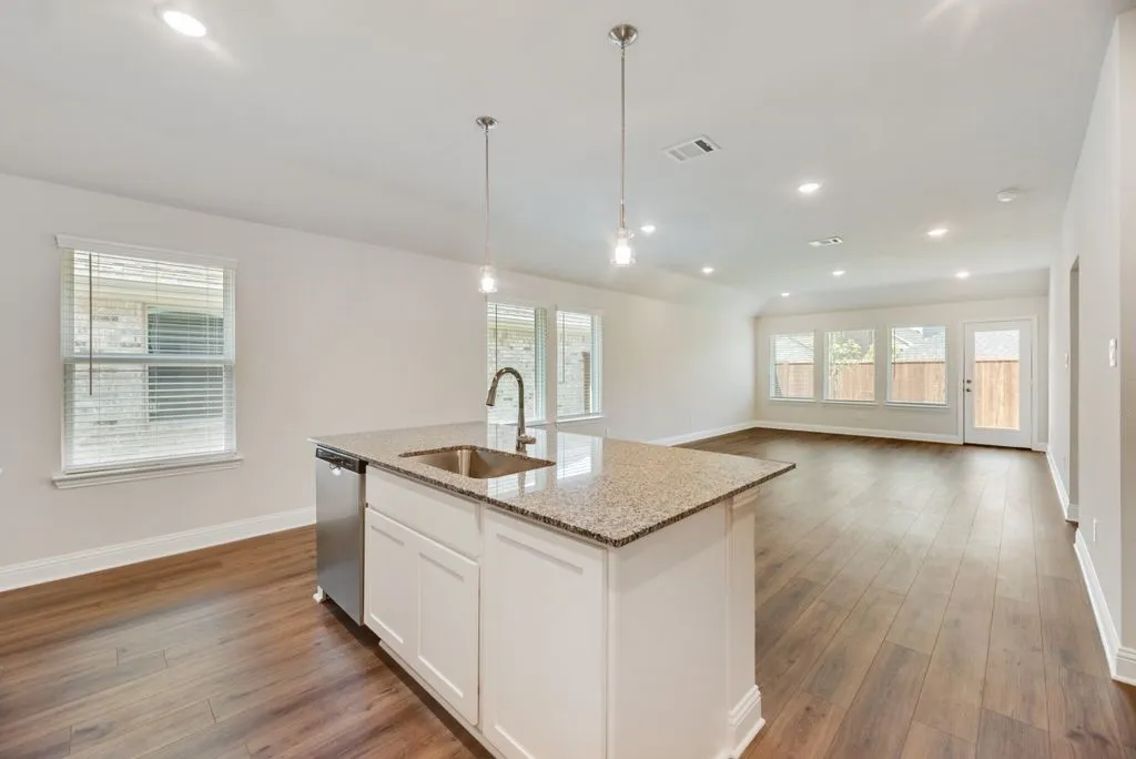 Single Family Residence For Sale in Kaufman County , 1707 Sandy Pond Street, Forney, Texas 75126, 3 Bedroom, 2 Bathroom, 2 Garage spaces, 1,800 Sqft, built in 2026, New Construction - Complete, mls#21253959, Real Estate Agent in Forney, Homes For Sale in Kaufman county, Homes For Sale in Forney, Realtor in Forney Texas, Real Estate Brokerage Independent Realty Texas, Luminita Cordes Realtor