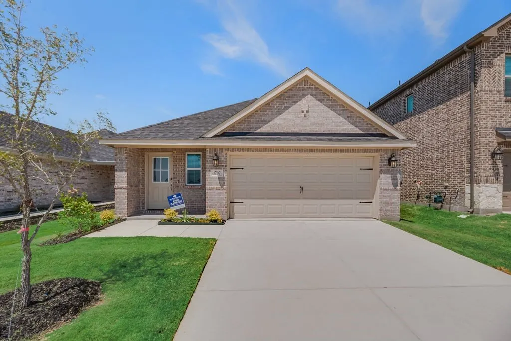 Single Family Residence For Sale in Kaufman County , 1707 Sandy Pond Street, Forney, Texas 75126, 3 Bedroom, 2 Bathroom, 2 Garage spaces, 1,800 Sqft, built in 2026, New Construction - Complete, mls#21253959, Real Estate Agent in Forney, Homes For Sale in Kaufman county, Homes For Sale in Forney, Realtor in Forney Texas, Real Estate Brokerage Independent Realty Texas, Luminita Cordes Realtor