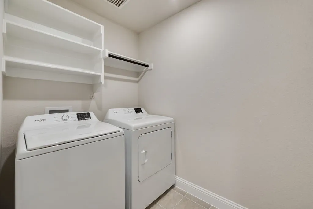 Single Family Residence For Sale in Kaufman County , 1707 Sandy Pond Street, Forney, Texas 75126, 3 Bedroom, 2 Bathroom, 2 Garage spaces, 1,800 Sqft, built in 2026, New Construction - Complete, mls#21253959, Real Estate Agent in Forney, Homes For Sale in Kaufman county, Homes For Sale in Forney, Realtor in Forney Texas, Real Estate Brokerage Independent Realty Texas, Luminita Cordes Realtor