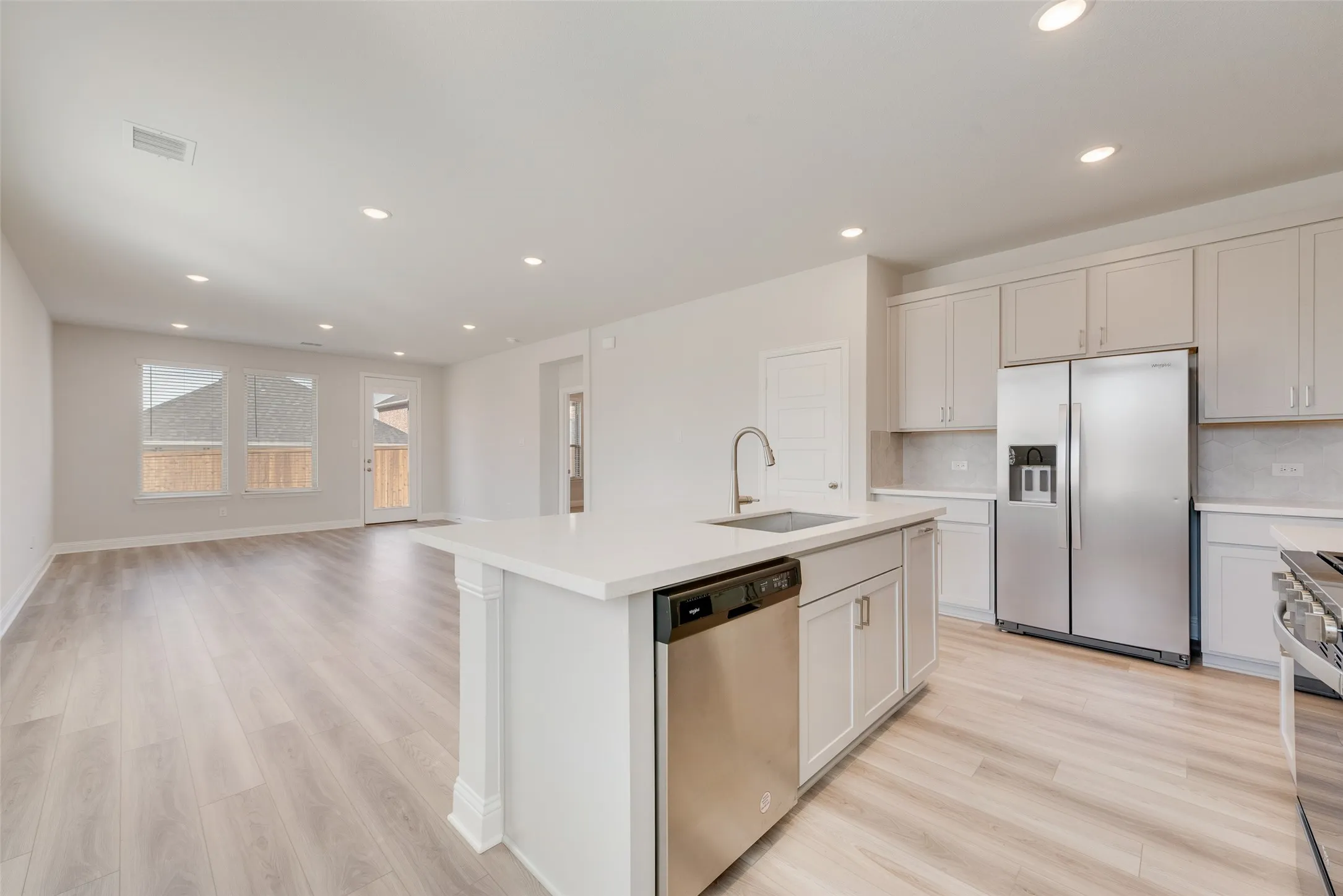 Single Family Residence For Sale in Kaufman County , 1508 Salem Drive, Forney, Texas 75126, 3 Bedroom, 2 Bathroom, 2 Garage spaces, 1,574 Sqft, built in 2026, New Construction - Complete, mls#21253960, Real Estate Agent in Forney, Homes For Sale in Kaufman county, Homes For Sale in Forney, Realtor in Forney Texas, Real Estate Brokerage Independent Realty Texas, Luminita Cordes Realtor