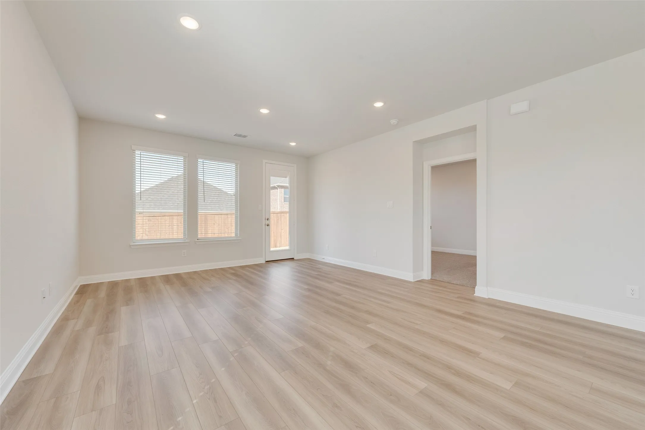 Single Family Residence For Sale in Kaufman County , 1508 Salem Drive, Forney, Texas 75126, 3 Bedroom, 2 Bathroom, 2 Garage spaces, 1,574 Sqft, built in 2026, New Construction - Complete, mls#21253960, Real Estate Agent in Forney, Homes For Sale in Kaufman county, Homes For Sale in Forney, Realtor in Forney Texas, Real Estate Brokerage Independent Realty Texas, Luminita Cordes Realtor