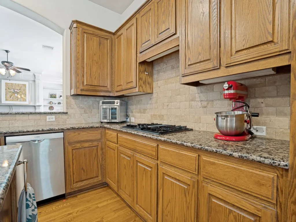 Single Family Residence For Sale in Collin County , 2116 Channel Islands Drive, Allen, Texas 75013, 4 Bedrooms, 4 Bathrooms, 3 Garage spaces, 3,732 Sqft, built in 2005, Preowned, Price $759,900, mls#21252324, Real Estate Agent in Allen, Homes For Sale in Collin county, Homes For Sale in Allen, Realtor in Allen Texas, Real Estate Brokerage Independent Realty Texas, Luminita Cordes Realtor
