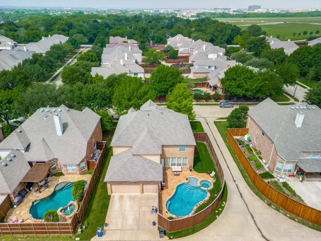 Single Family Residence For Sale in Collin County , 2116 Channel Islands Drive, Allen, Texas 75013, 4 Bedrooms, 4 Bathrooms, 3 Garage spaces, 3,732 Sqft, built in 2005, Preowned, Price $759,900, mls#21252324, Real Estate Agent in Allen, Homes For Sale in Collin county, Homes For Sale in Allen, Realtor in Allen Texas, Real Estate Brokerage Independent Realty Texas, Luminita Cordes Realtor
