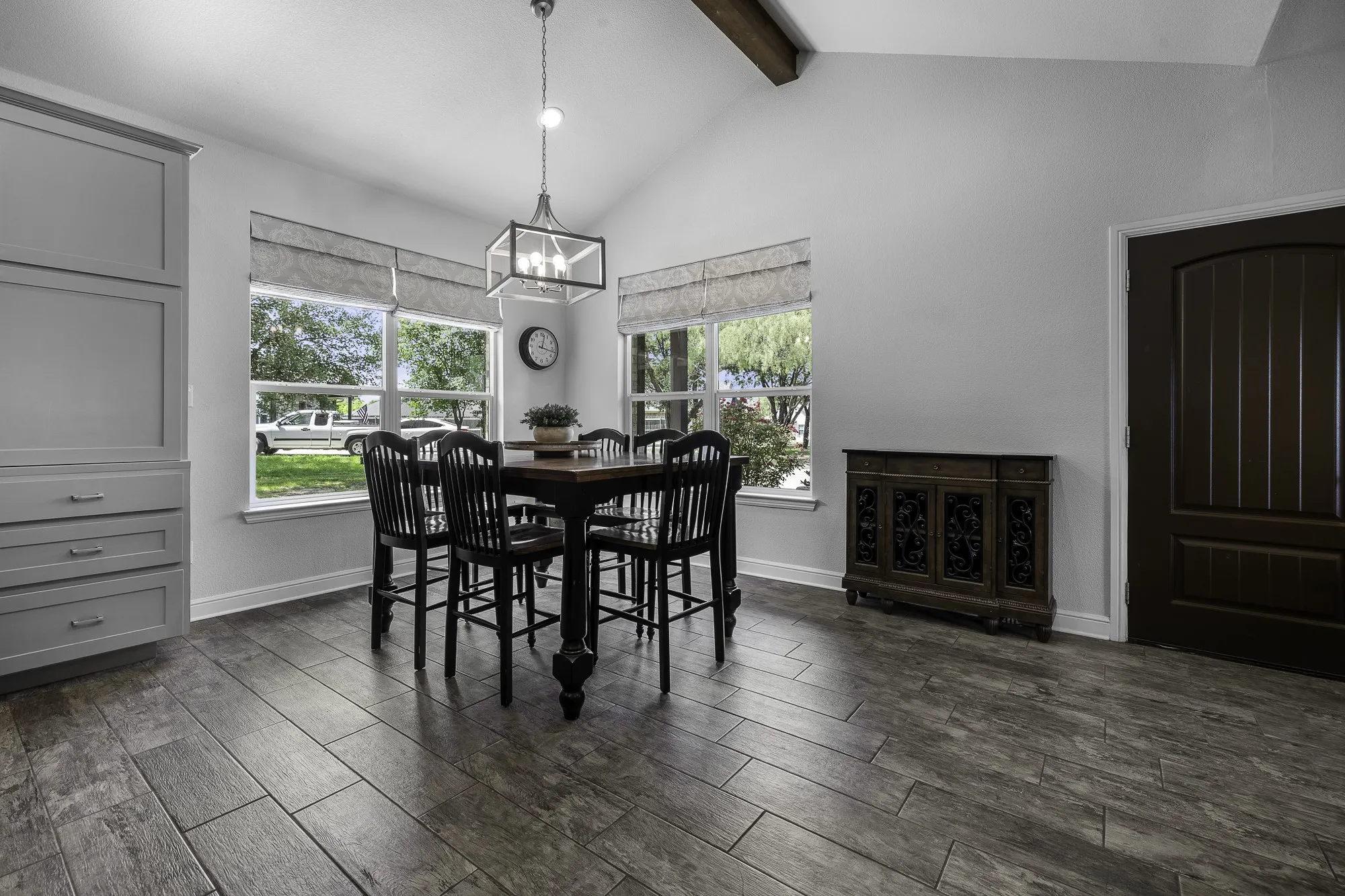 Single Family Residence For Sale in Hood County , 2513 Christine Drive, Granbury, Texas 76048, 3 Bedroom, 2 Bathroom, 2 Garage spaces, 1,581 Sqft, built in 2019, mls#21253986, Real Estate Agent in Granbury, Homes For Sale in Hood county, Homes For Sale in Granbury, Realtor in Granbury Texas, Real Estate Brokerage Independent Realty Texas, Luminita Cordes Realtor