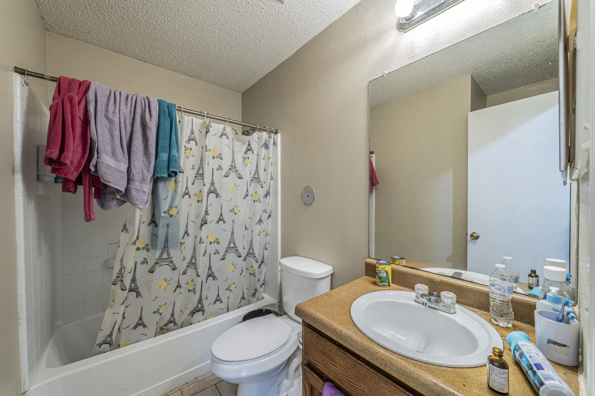 Single Family Residence For Sale in Dallas County , 6039 Blunter Street, Dallas, Texas 75241, 3 Bedrooms, 2 Bathrooms, Garage spaces, 1,056 Sqft, built in 1999, Price $185,000, mls#21254001, Real Estate Agent in Dallas, Homes For Sale in Dallas county, Homes For Sale in Dallas, Realtor in Dallas Texas, Real Estate Brokerage Independent Realty Texas, Luminita Cordes Realtor