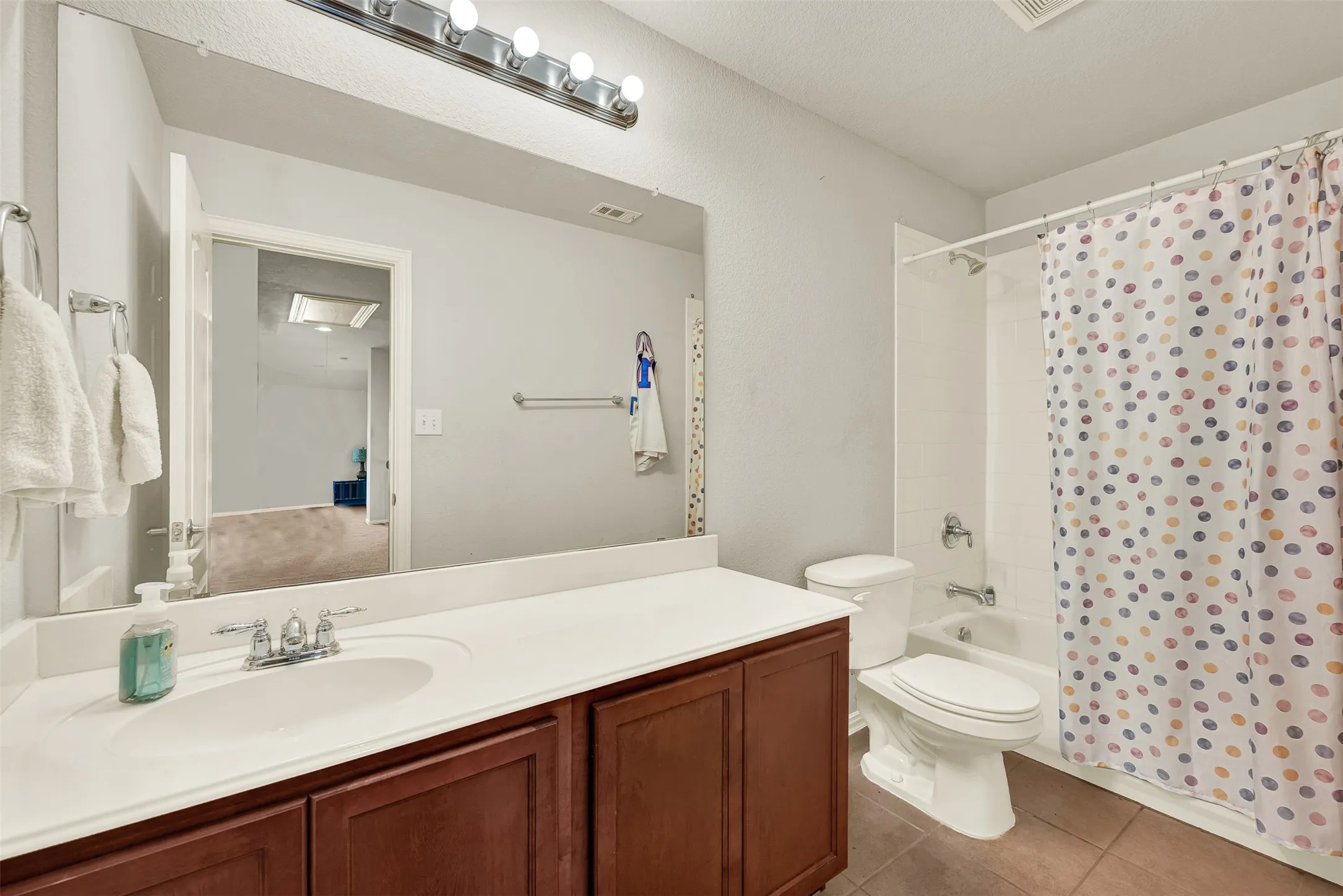 Full Bath