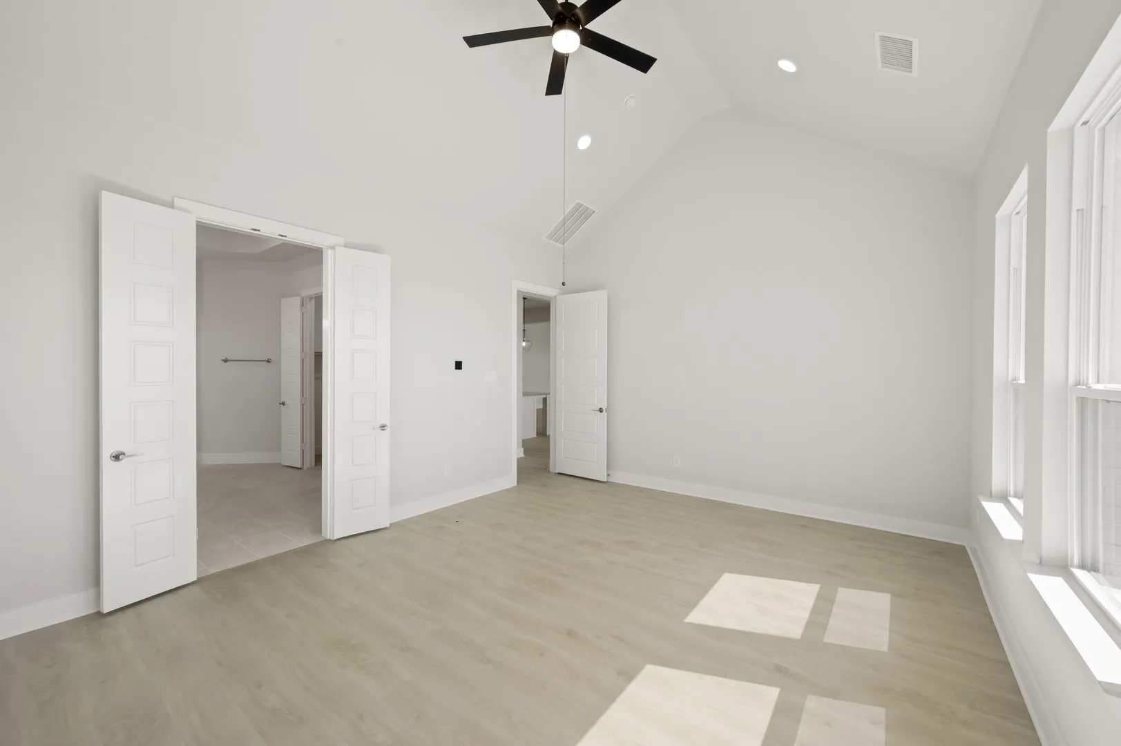 Single Family Residence For Sale in Ellis County , 131 Adilynn Trail, Venus, Texas 76084, 4 Bedroom, 3 Bathroom, 3 Garage spaces, 3,195 Sqft, built in 2025, New Construction - Complete, mls#21253270, Real Estate Agent in Venus, Homes For Sale in Ellis county, Homes For Sale in Venus, Realtor in Venus Texas, Real Estate Brokerage Independent Realty Texas, Luminita Cordes Realtor