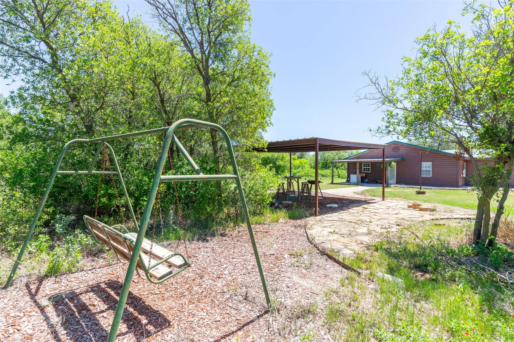 Single Family Residence For Sale in Jones County , 10227 County Road 379, Hawley, Texas 79525, 3 Bedroom, 2 Bathroom, Garage spaces, 1,511 Sqft, built in 2007, Preowned, mls#21252847, Real Estate Agent in Hawley, Homes For Sale in Jones county, Homes For Sale in Hawley, Realtor in Hawley Texas, Real Estate Brokerage Independent Realty Texas, Luminita Cordes Realtor