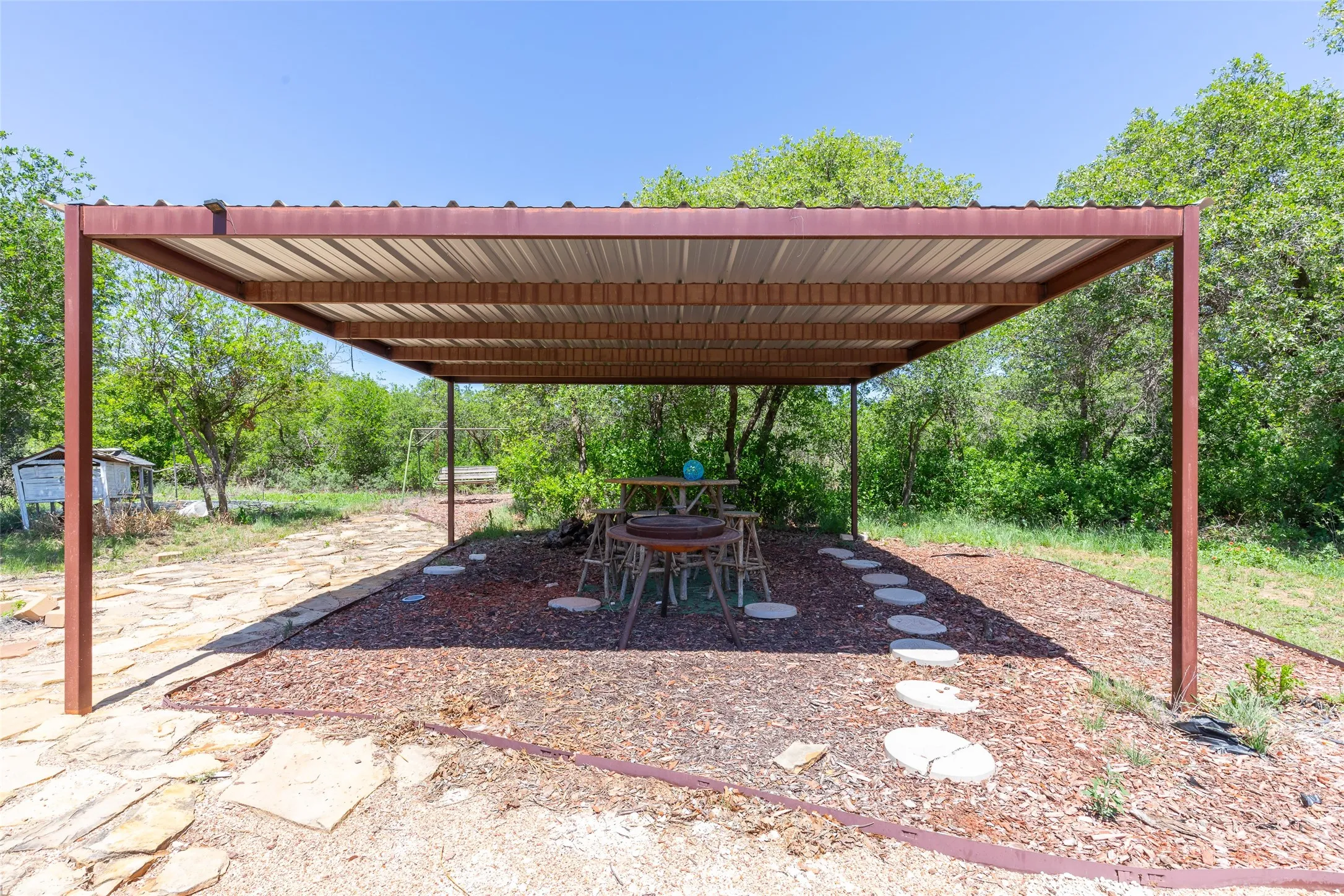 Single Family Residence For Sale in Jones County , 10227 County Road 379, Hawley, Texas 79525, 3 Bedroom, 2 Bathroom, Garage spaces, 1,511 Sqft, built in 2007, Preowned, mls#21252847, Real Estate Agent in Hawley, Homes For Sale in Jones county, Homes For Sale in Hawley, Realtor in Hawley Texas, Real Estate Brokerage Independent Realty Texas, Luminita Cordes Realtor