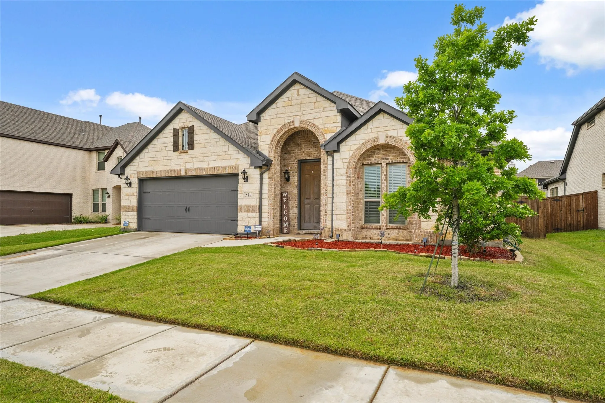 Single Family Residence For Sale in Denton County , 512 Navo Road, Little Elm, Texas 75068, 4 Bedroom, 3 Bathroom, 2 Garage spaces, 2,756 Sqft, built in 2022, mls#21254022, Real Estate Agent in Little Elm, Homes For Sale in Denton county, Homes For Sale in Little Elm, Realtor in Little Elm Texas, Real Estate Brokerage Independent Realty Texas, Luminita Cordes Realtor