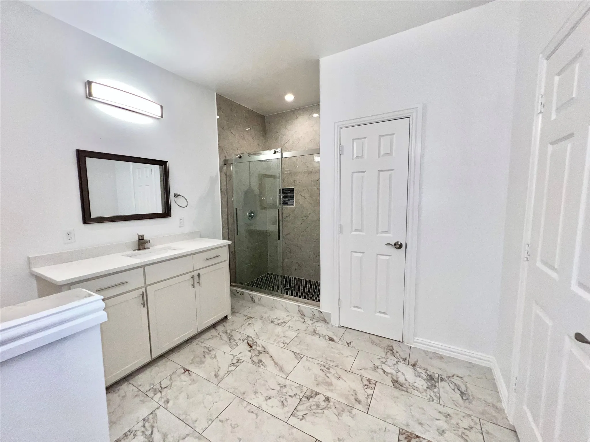 Single Family Residence For Sale in Dallas County , 2811 Silkwood Street, Dallas, Texas 75215, 4 Bedroom, 2 Bathroom, 2 Garage spaces, 2,173 Sqft, built in 2026, New Construction - Complete, mls#21253500, Real Estate Agent in Dallas, Homes For Sale in Dallas county, Homes For Sale in Dallas, Realtor in Dallas Texas, Real Estate Brokerage Independent Realty Texas, Luminita Cordes Realtor