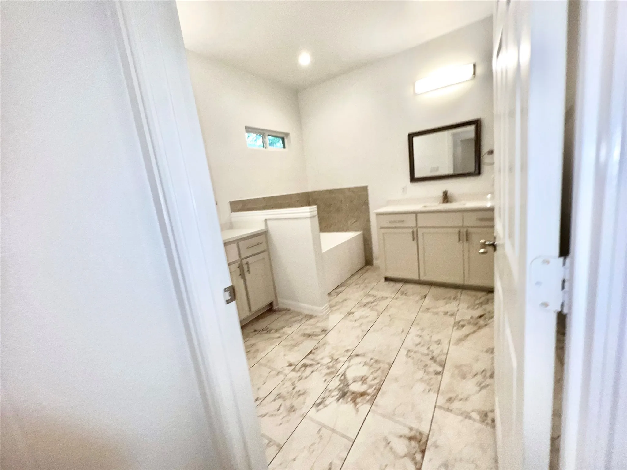 Single Family Residence For Sale in Dallas County , 2811 Silkwood Street, Dallas, Texas 75215, 4 Bedroom, 2 Bathroom, 2 Garage spaces, 2,173 Sqft, built in 2026, New Construction - Complete, mls#21253500, Real Estate Agent in Dallas, Homes For Sale in Dallas county, Homes For Sale in Dallas, Realtor in Dallas Texas, Real Estate Brokerage Independent Realty Texas, Luminita Cordes Realtor