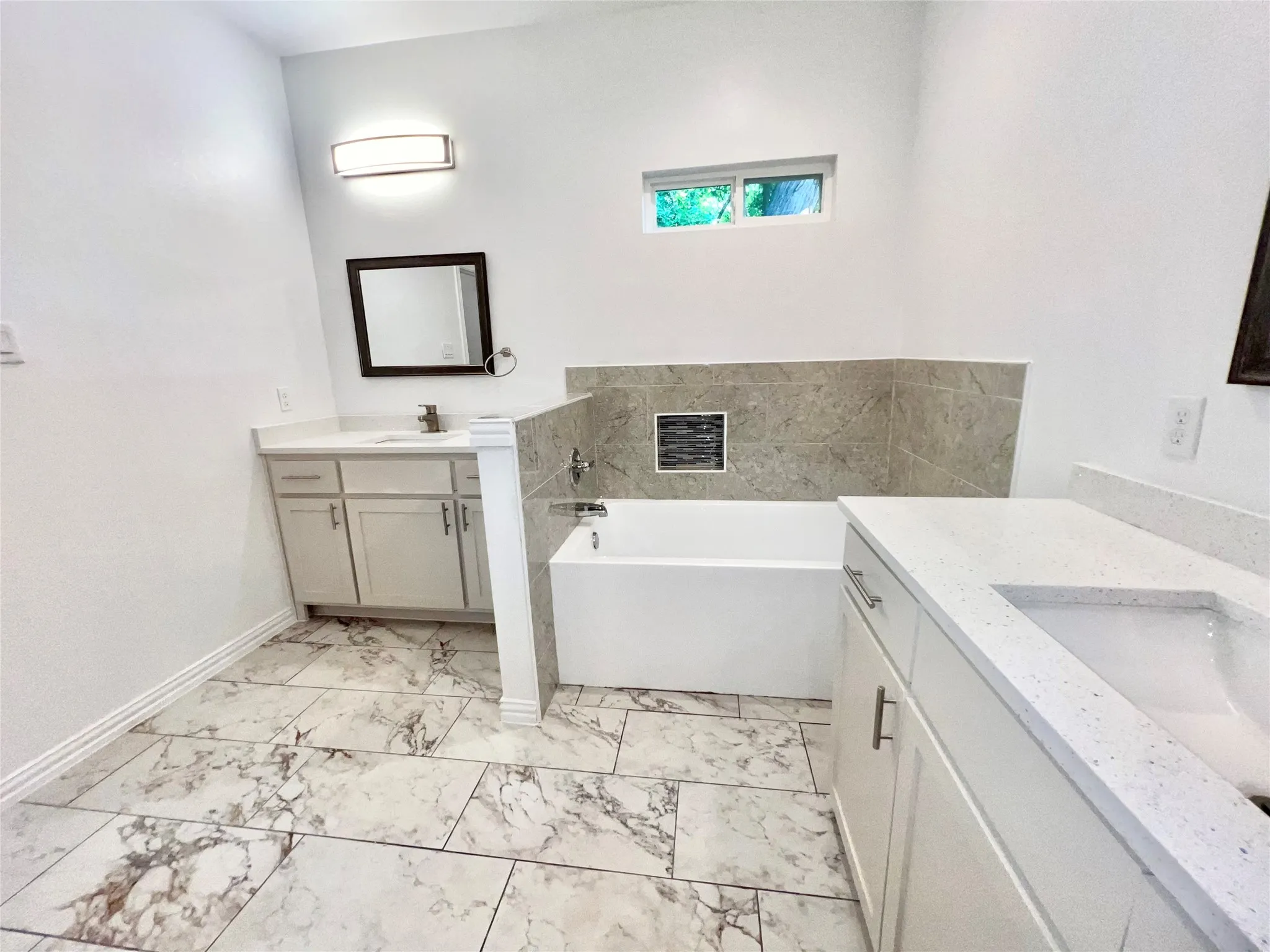 Single Family Residence For Sale in Dallas County , 2811 Silkwood Street, Dallas, Texas 75215, 4 Bedroom, 2 Bathroom, 2 Garage spaces, 2,173 Sqft, built in 2026, New Construction - Complete, mls#21253500, Real Estate Agent in Dallas, Homes For Sale in Dallas county, Homes For Sale in Dallas, Realtor in Dallas Texas, Real Estate Brokerage Independent Realty Texas, Luminita Cordes Realtor