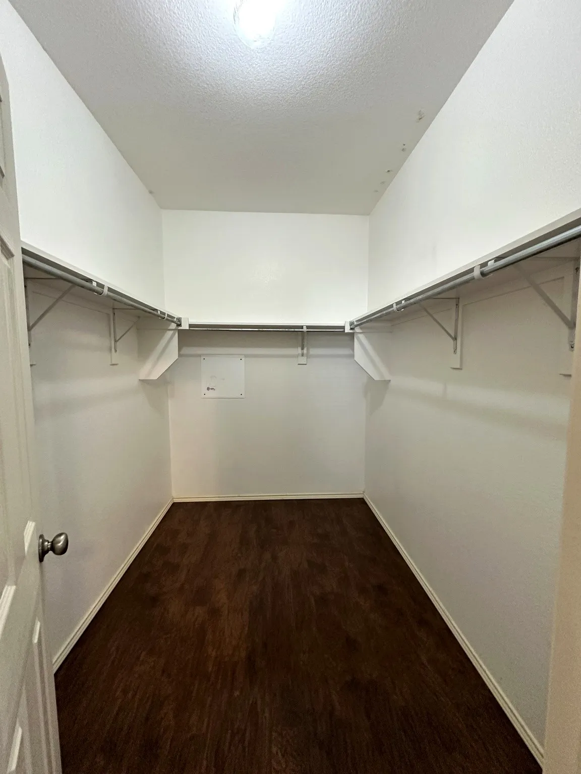 Single Family Residence For Rent in Collin County , 5733 Pebble Ridge Drive, Mc Kinney, Texas 75070, 3 Bedroom, 2 Bathroom, 2 Garage spaces, 1,900 Sqft, built in 2007, mls#21253219, Real Estate Agent in Mc Kinney, Homes For Rent in Collin county, Homes For Rent in Mc Kinney, Realtor in Mc Kinney Texas, Real Estate Brokerage Independent Realty Texas, Luminita Cordes Realtor
