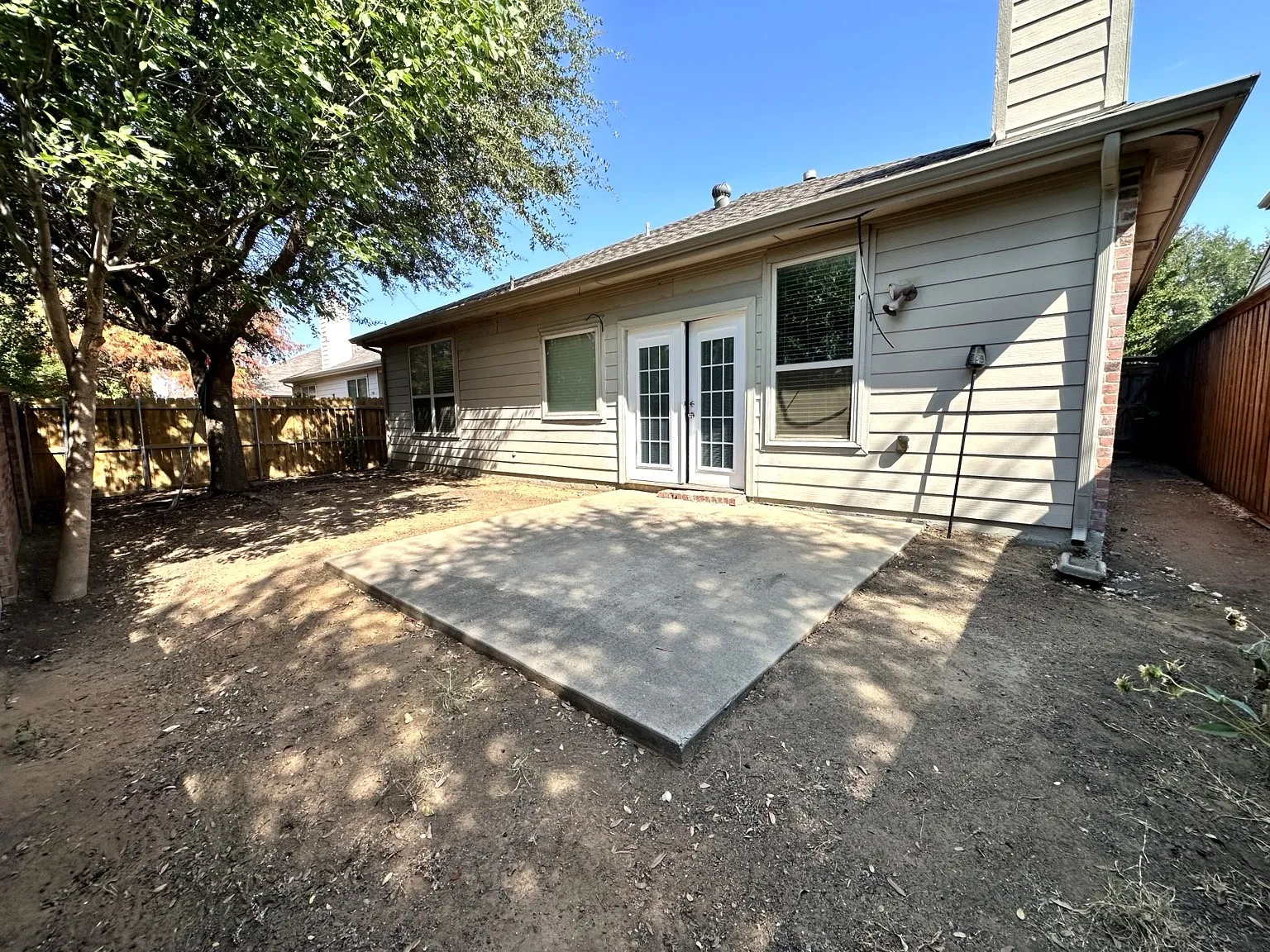 Single Family Residence For Rent in Collin County , 5733 Pebble Ridge Drive, Mc Kinney, Texas 75070, 3 Bedroom, 2 Bathroom, 2 Garage spaces, 1,900 Sqft, built in 2007, mls#21253219, Real Estate Agent in Mc Kinney, Homes For Rent in Collin county, Homes For Rent in Mc Kinney, Realtor in Mc Kinney Texas, Real Estate Brokerage Independent Realty Texas, Luminita Cordes Realtor