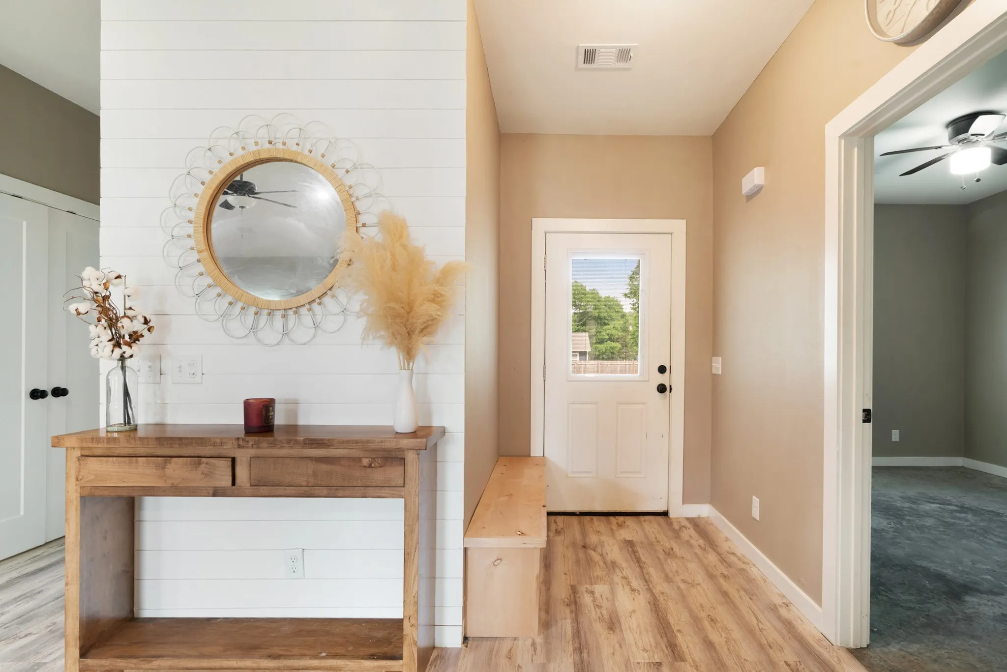 Single Family Residence For Sale in Lamar County , 675 High Street, Blossom, Texas 75416, 3 Bedrooms, 2 Bathrooms, Garage spaces, 1,191 Sqft, built in 2022, Price $217,000, mls#21254084, Real Estate Agent in Blossom, Homes For Sale in Lamar county, Homes For Sale in Blossom, Realtor in Blossom Texas, Real Estate Brokerage Independent Realty Texas, Luminita Cordes Realtor