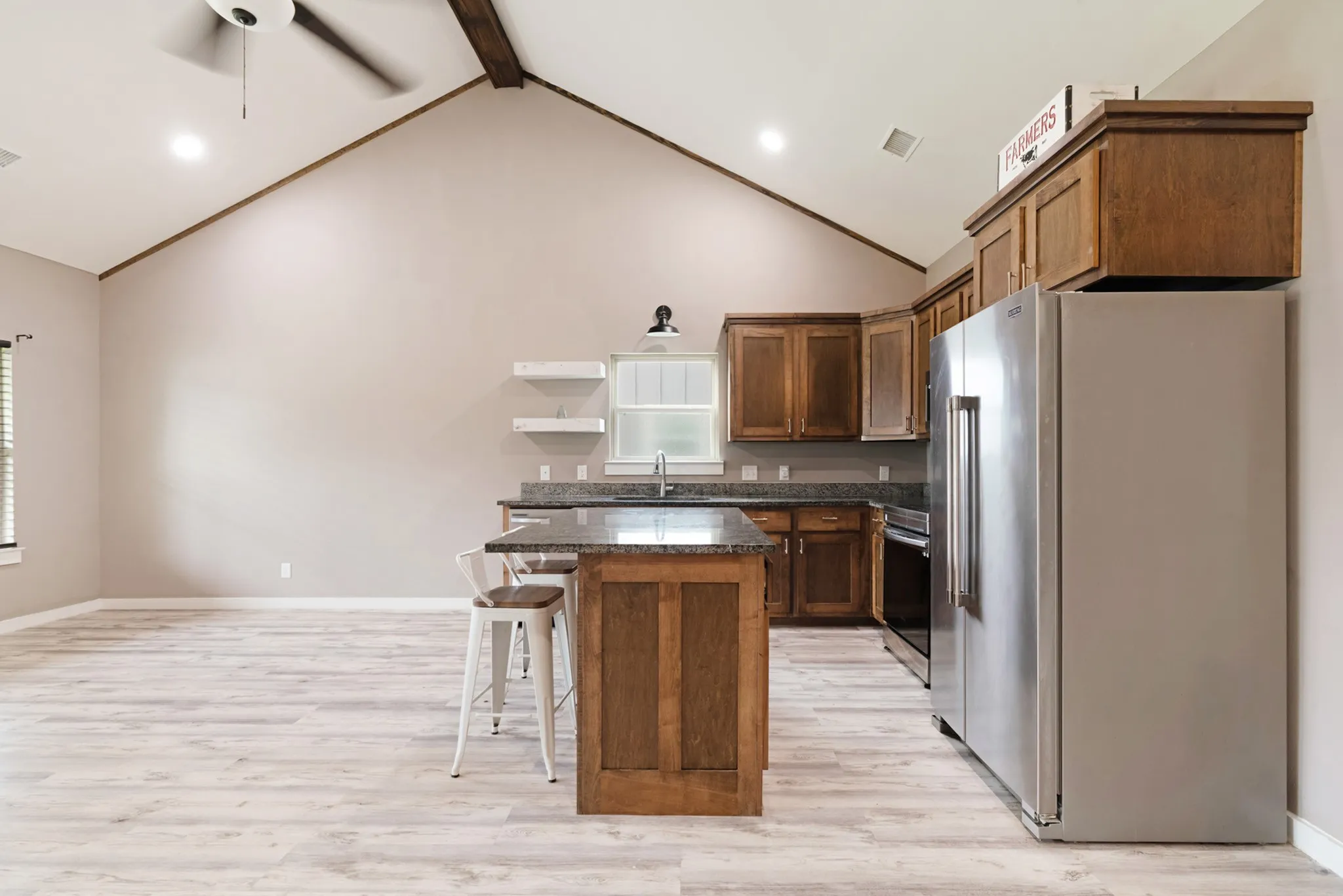 Single Family Residence For Sale in Lamar County , 675 High Street, Blossom, Texas 75416, 3 Bedrooms, 2 Bathrooms, Garage spaces, 1,191 Sqft, built in 2022, Price $217,000, mls#21254084, Real Estate Agent in Blossom, Homes For Sale in Lamar county, Homes For Sale in Blossom, Realtor in Blossom Texas, Real Estate Brokerage Independent Realty Texas, Luminita Cordes Realtor