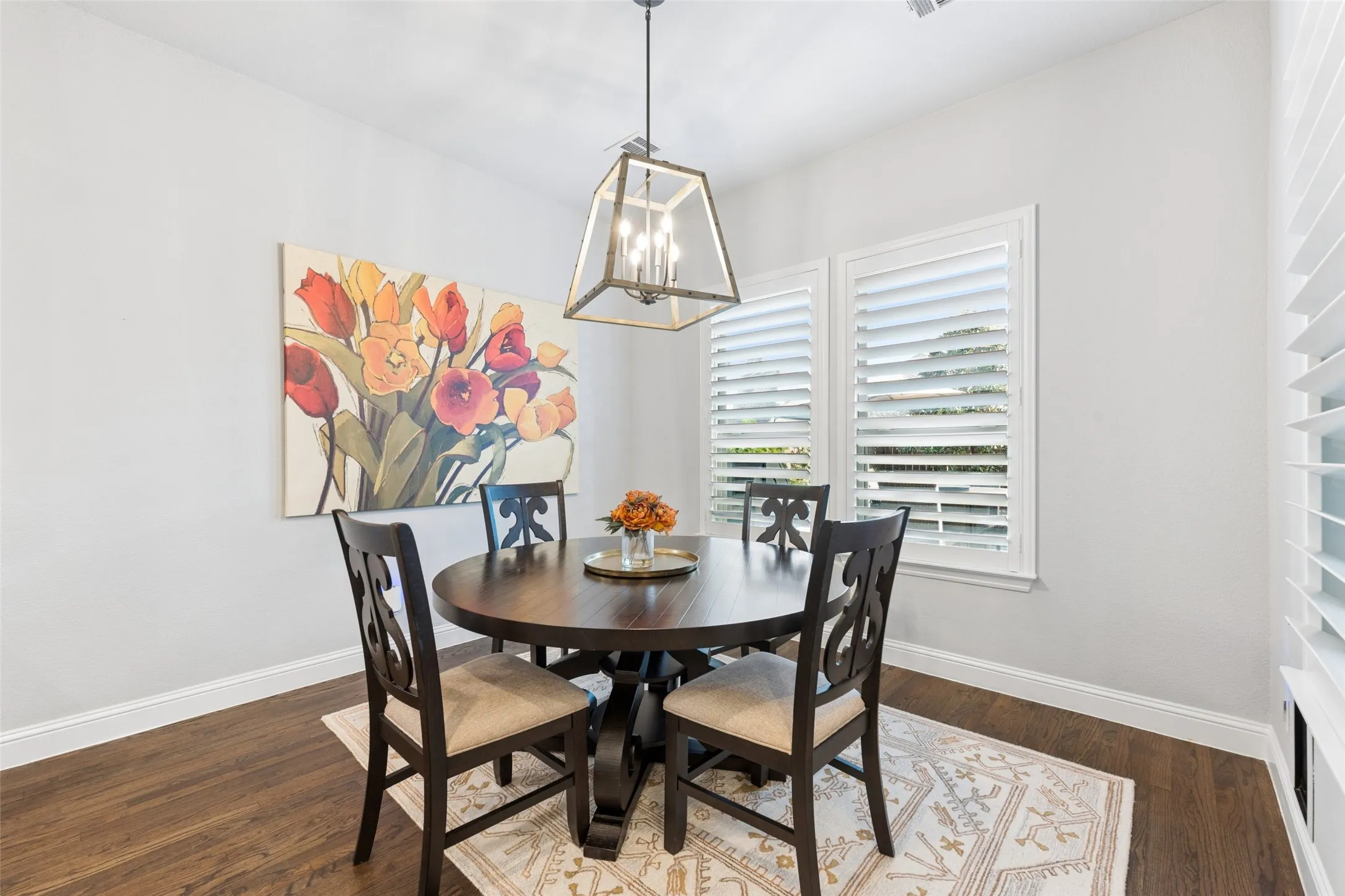 Single Family Residence For Sale in Collin County , 2913 Vaquero Lane, Celina, Texas 75009, 4 Bedrooms, 5 Bathrooms, 3 Garage spaces, 3,221 Sqft, built in 2017, Preowned, Price $919,000, mls#21252846, Real Estate Agent in Celina, Homes For Sale in Collin county, Homes For Sale in Celina, Realtor in Celina Texas, Real Estate Brokerage Independent Realty Texas, Luminita Cordes Realtor