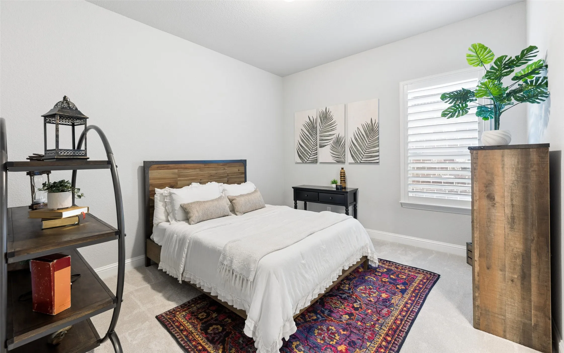 Secondary Bedroom - Downstairs