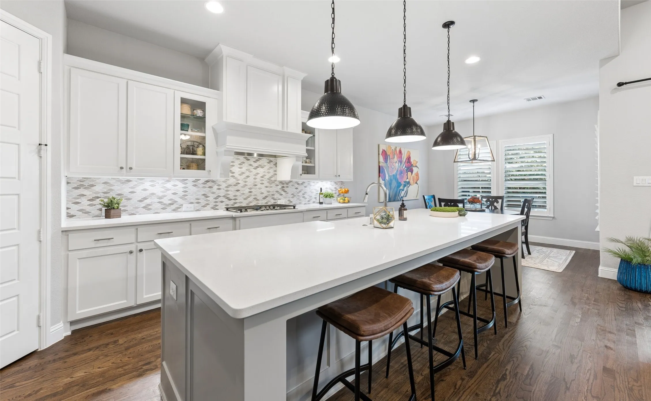 Single Family Residence For Sale in Collin County , 2913 Vaquero Lane, Celina, Texas 75009, 4 Bedrooms, 5 Bathrooms, 3 Garage spaces, 3,221 Sqft, built in 2017, Preowned, Price $919,000, mls#21252846, Real Estate Agent in Celina, Homes For Sale in Collin county, Homes For Sale in Celina, Realtor in Celina Texas, Real Estate Brokerage Independent Realty Texas, Luminita Cordes Realtor