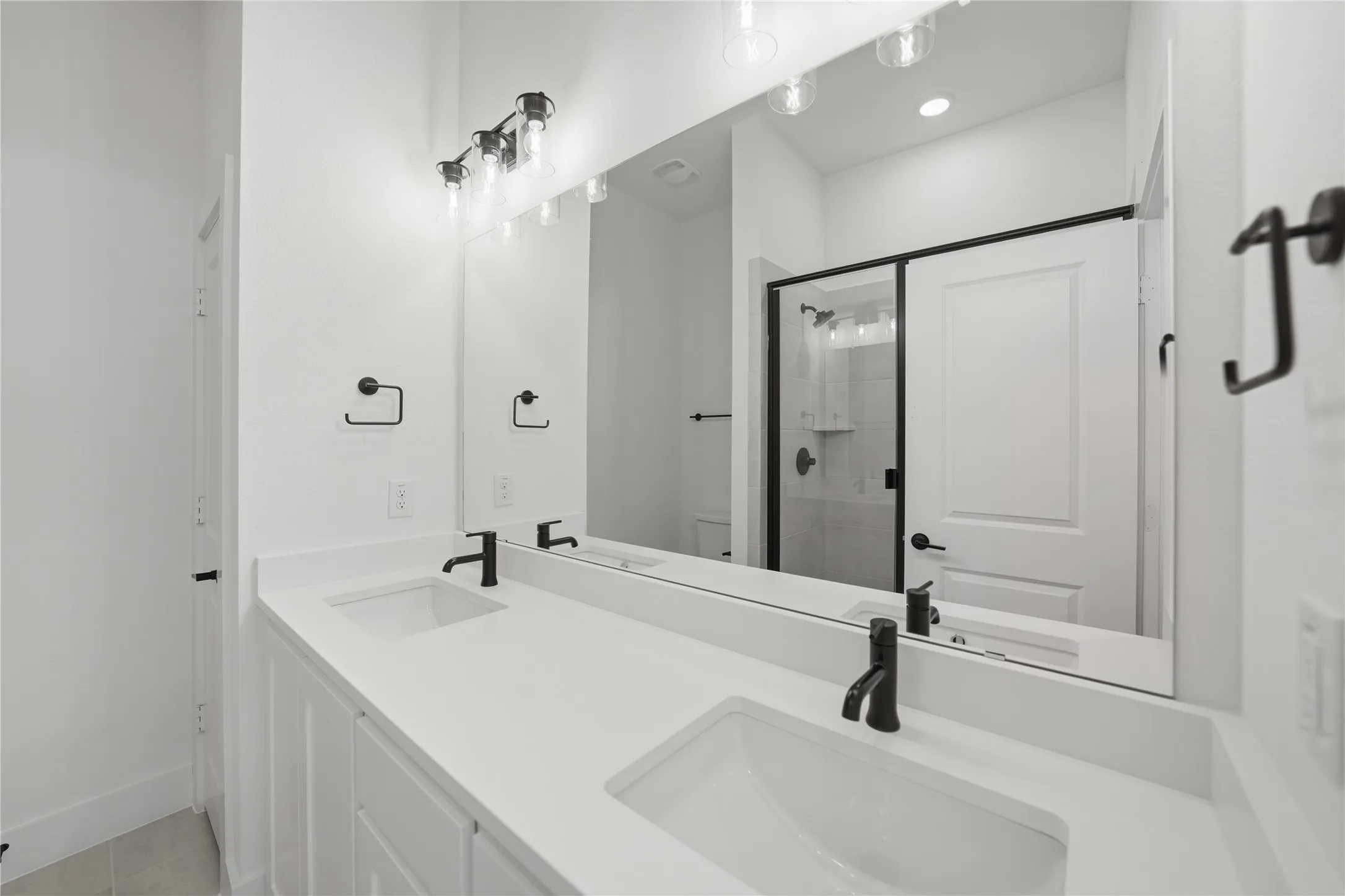 Single Family Residence For Sale in Denton County , 13908 Laferty Street, Frisco, Texas 75033, 4 Bedroom, 3 Bathroom, 2 Garage spaces, 2,997 Sqft, built in 2025, New Construction - Complete, mls#21254181, Real Estate Agent in Frisco, Homes For Sale in Denton county, Homes For Sale in Frisco, Realtor in Frisco Texas, Real Estate Brokerage Independent Realty Texas, Luminita Cordes Realtor