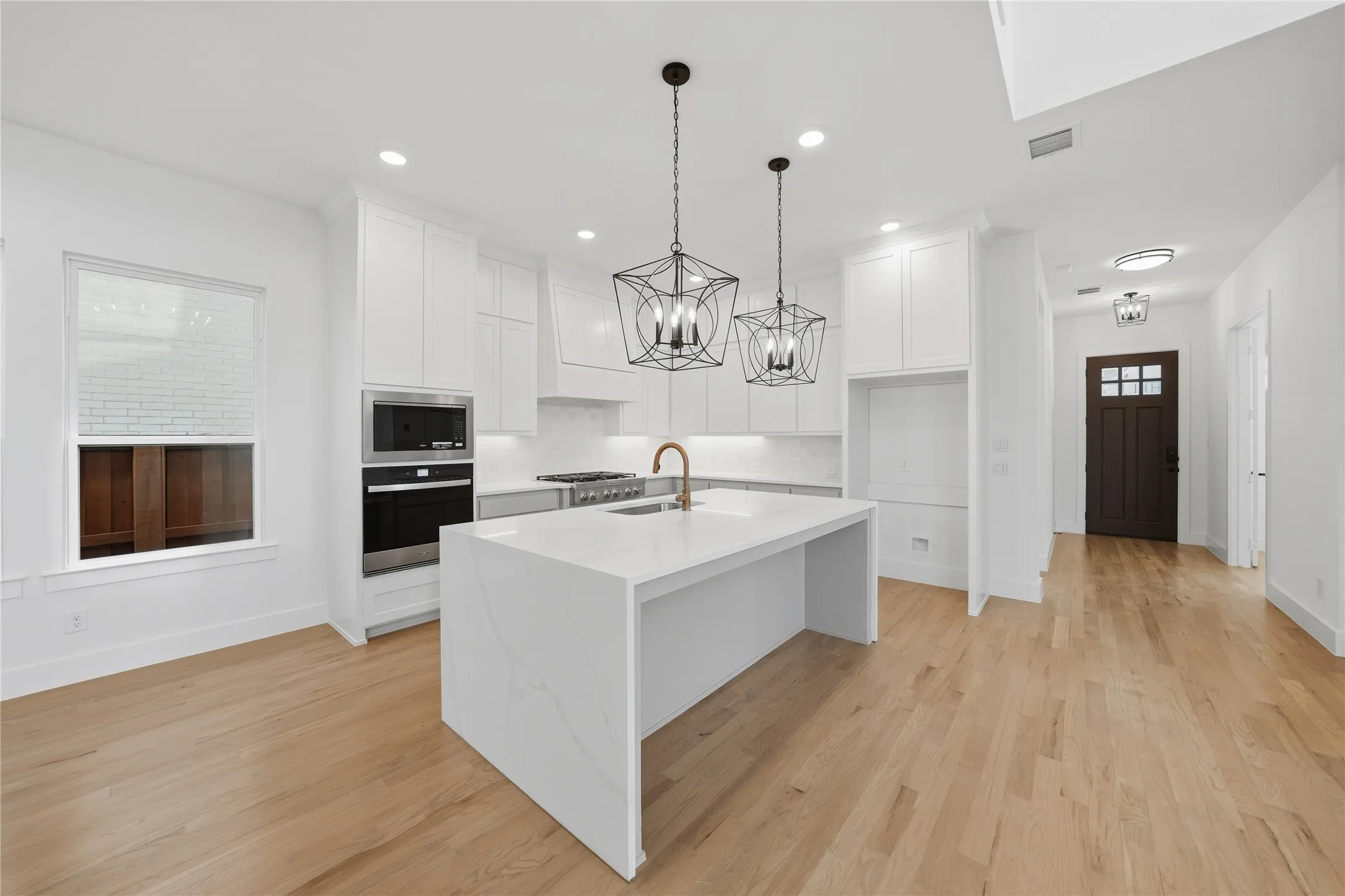 Single Family Residence For Sale in Denton County , 13908 Laferty Street, Frisco, Texas 75033, 4 Bedroom, 3 Bathroom, 2 Garage spaces, 2,997 Sqft, built in 2025, New Construction - Complete, mls#21254181, Real Estate Agent in Frisco, Homes For Sale in Denton county, Homes For Sale in Frisco, Realtor in Frisco Texas, Real Estate Brokerage Independent Realty Texas, Luminita Cordes Realtor