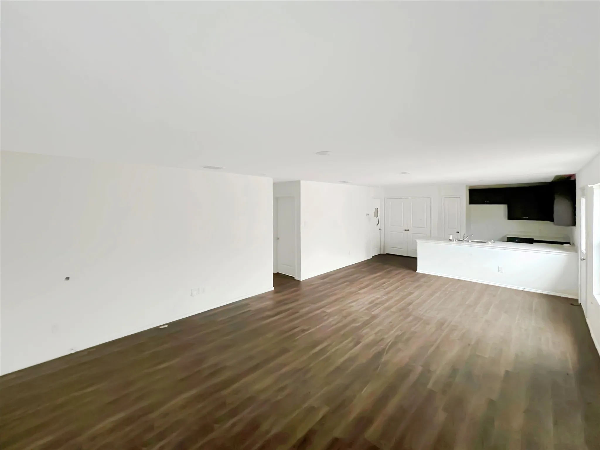 Single Family Residence For Sale in Kaufman County , 1415 Highbridge Boulevard, Crandall, Texas 75114, 3 Bedroom, 2 Bathroom, 2 Garage spaces, 1,260 Sqft, built in 2021, mls#21253101, Real Estate Agent in Crandall, Homes For Sale in Kaufman county, Homes For Sale in Crandall, Realtor in Crandall Texas, Real Estate Brokerage Independent Realty Texas, Luminita Cordes Realtor