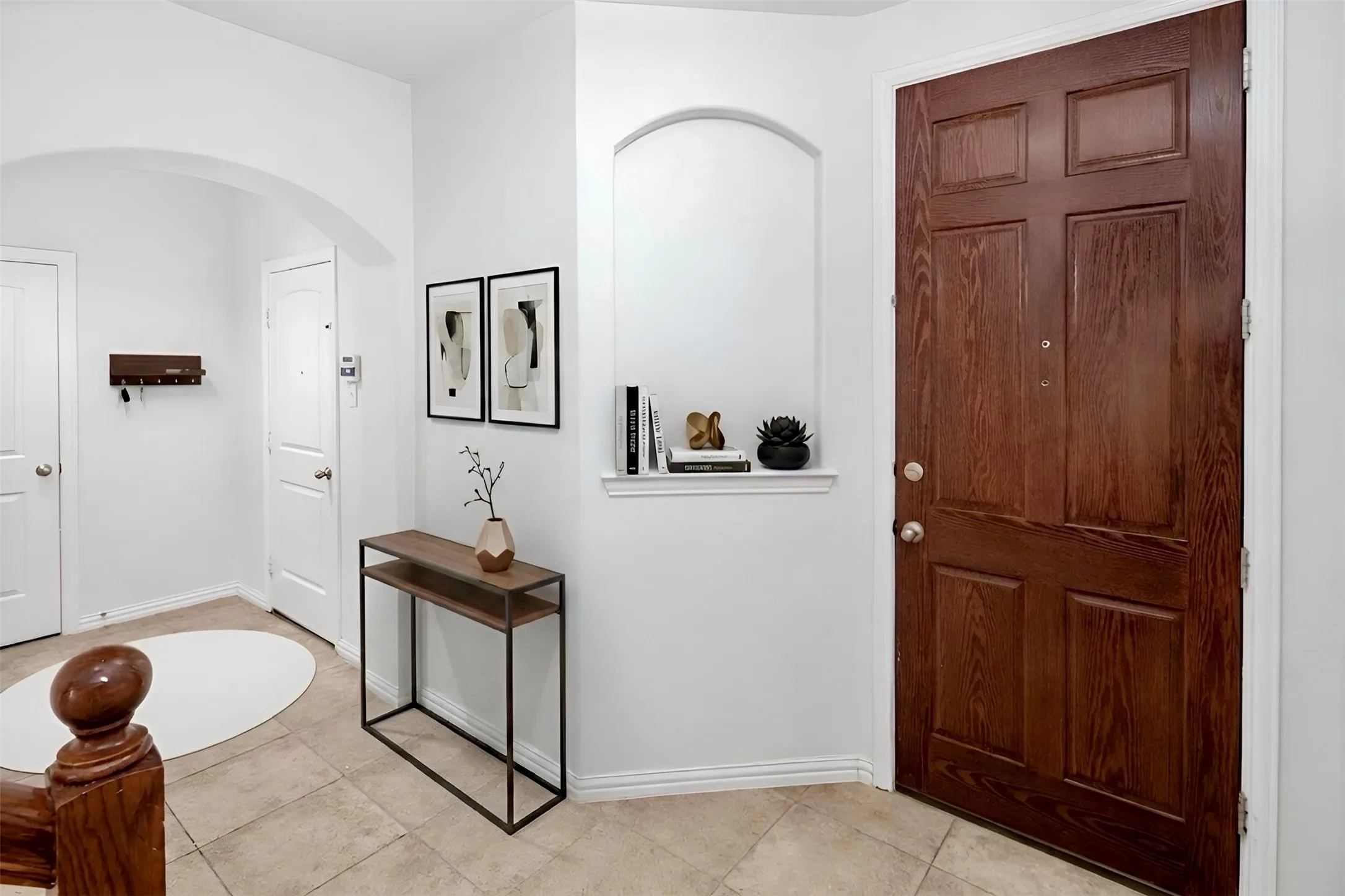 Entry Virtually Staged