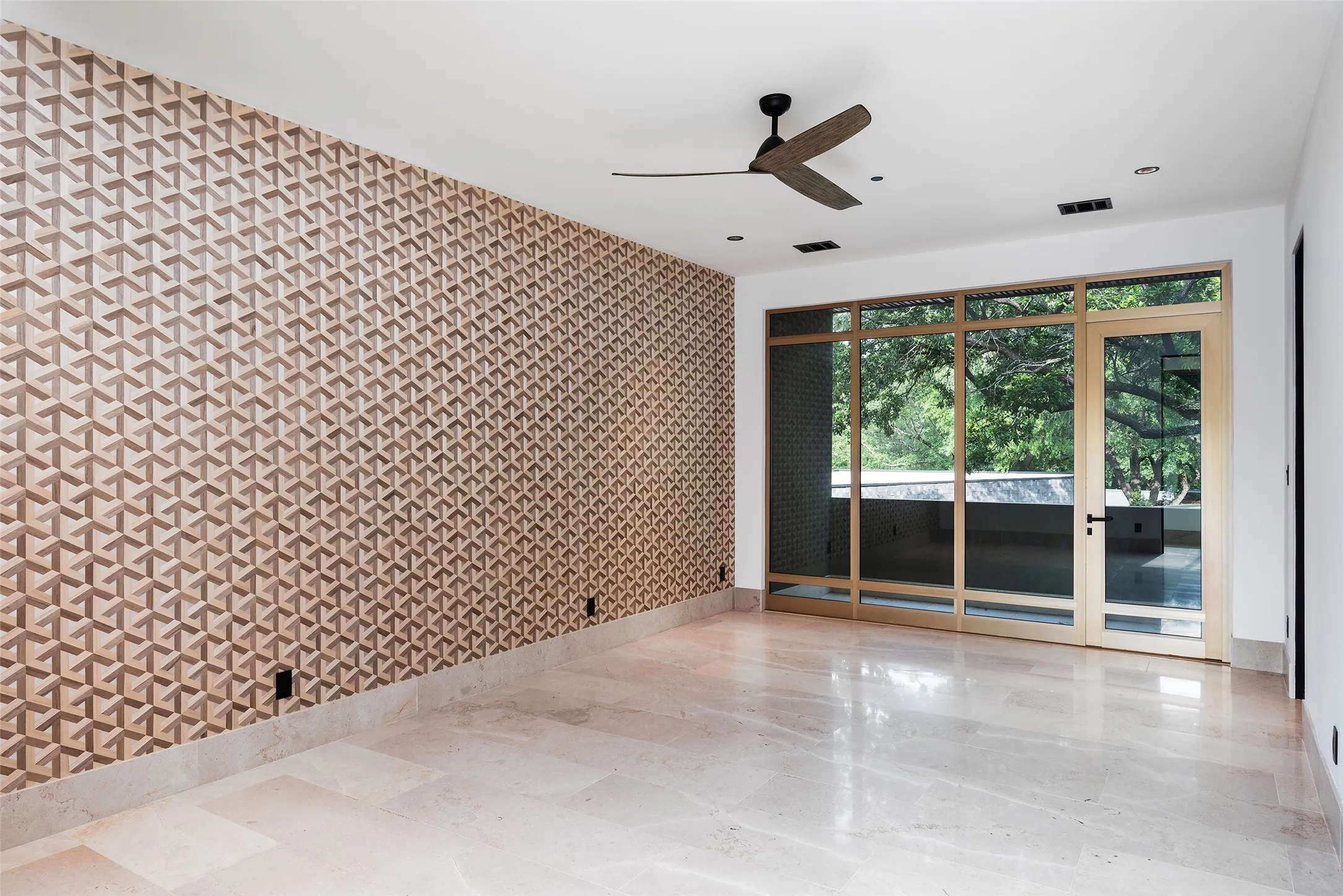 Single Family Residence For Sale in Dallas County , 10920 Strait Lane, Dallas, Texas 75229, 6 Bedroom, 10 Bathroom, 5 Garage spaces, 11,211 Sqft, built in 2025, New Construction - Complete, mls#21253578, Real Estate Agent in Dallas, Homes For Sale in Dallas county, Homes For Sale in Dallas, Realtor in Dallas Texas, Real Estate Brokerage Independent Realty Texas, Luminita Cordes Realtor