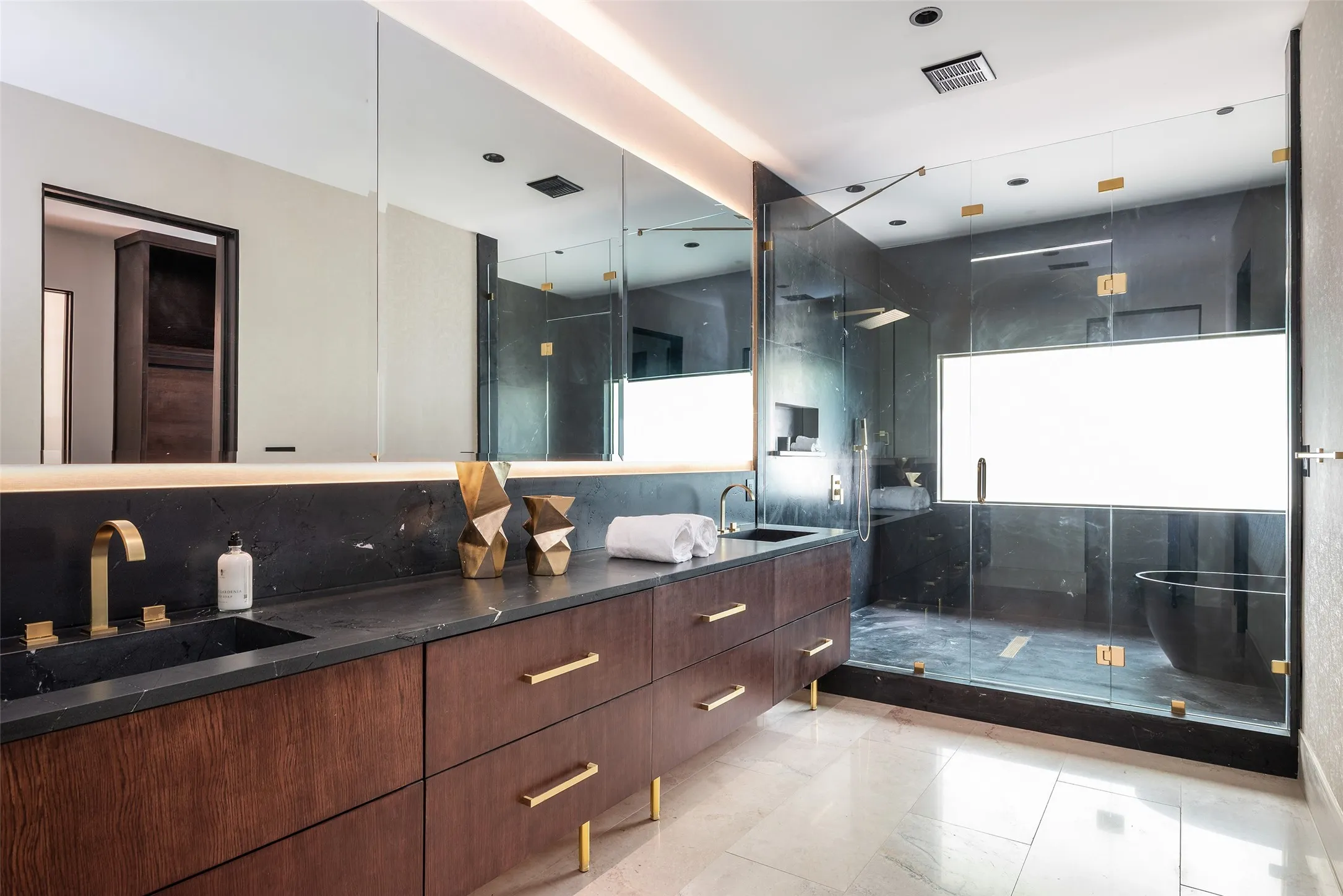 Single Family Residence For Sale in Dallas County , 10920 Strait Lane, Dallas, Texas 75229, 6 Bedroom, 10 Bathroom, 5 Garage spaces, 11,211 Sqft, built in 2025, New Construction - Complete, mls#21253578, Real Estate Agent in Dallas, Homes For Sale in Dallas county, Homes For Sale in Dallas, Realtor in Dallas Texas, Real Estate Brokerage Independent Realty Texas, Luminita Cordes Realtor