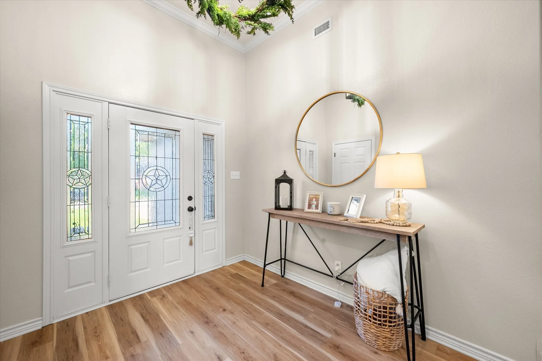 Single Family Residence For Sale in Navarro County , 2629 Fish Tank Road, Corsicana, Texas 75110, 3 Bedroom, 2 Bathroom, 2 Garage spaces, 1,880 Sqft, built in 2005, Preowned, mls#21242655, Real Estate Agent in Corsicana, Homes For Sale in Navarro county, Homes For Sale in Corsicana, Realtor in Corsicana Texas, Real Estate Brokerage Independent Realty Texas, Luminita Cordes Realtor