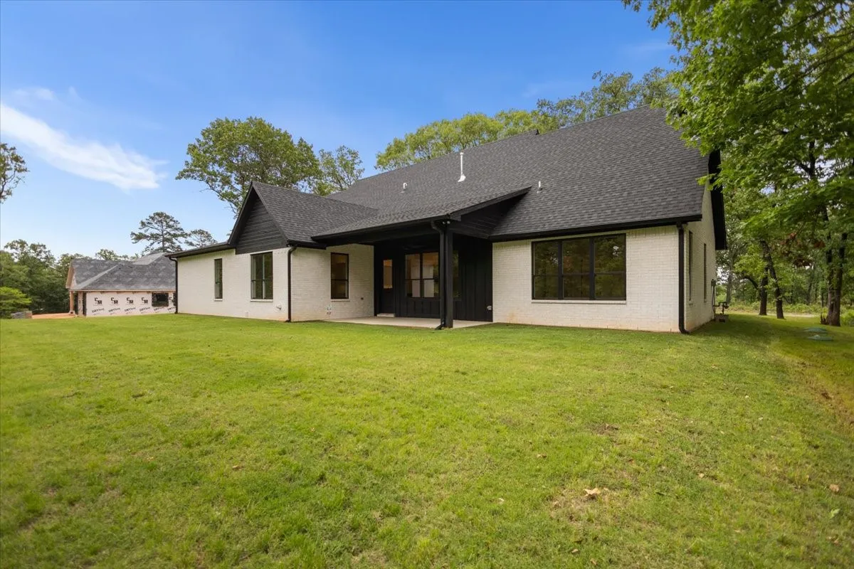 Single Family Residence For Sale in Wood County , 543 County Road 6305, Mineola, Texas 75773, 4 Bedroom, 4 Bathroom, 2 Garage spaces, 2,750 Sqft, built in 2025, New Construction - Complete, Price $589,900, mls#21254282, Real Estate Agent in Mineola, Homes For Sale in Wood county, Homes For Sale in Mineola, Realtor in Mineola Texas, Real Estate Brokerage Independent Realty Texas, Luminita Cordes Realtor